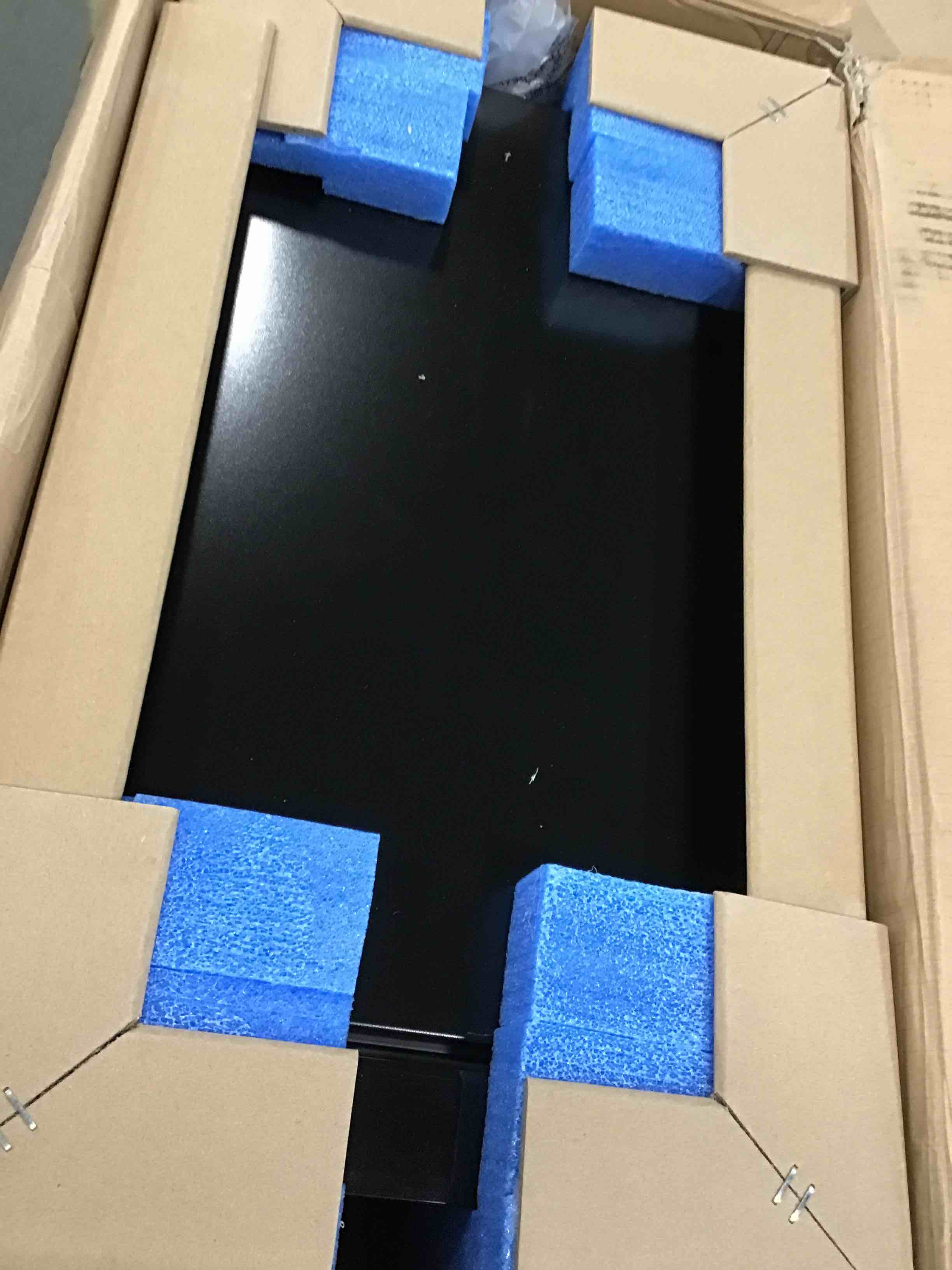 https://s3.amazonaws.com/lotting-images-prod/bidfta/YEL6084424_1708878848611.jpeg