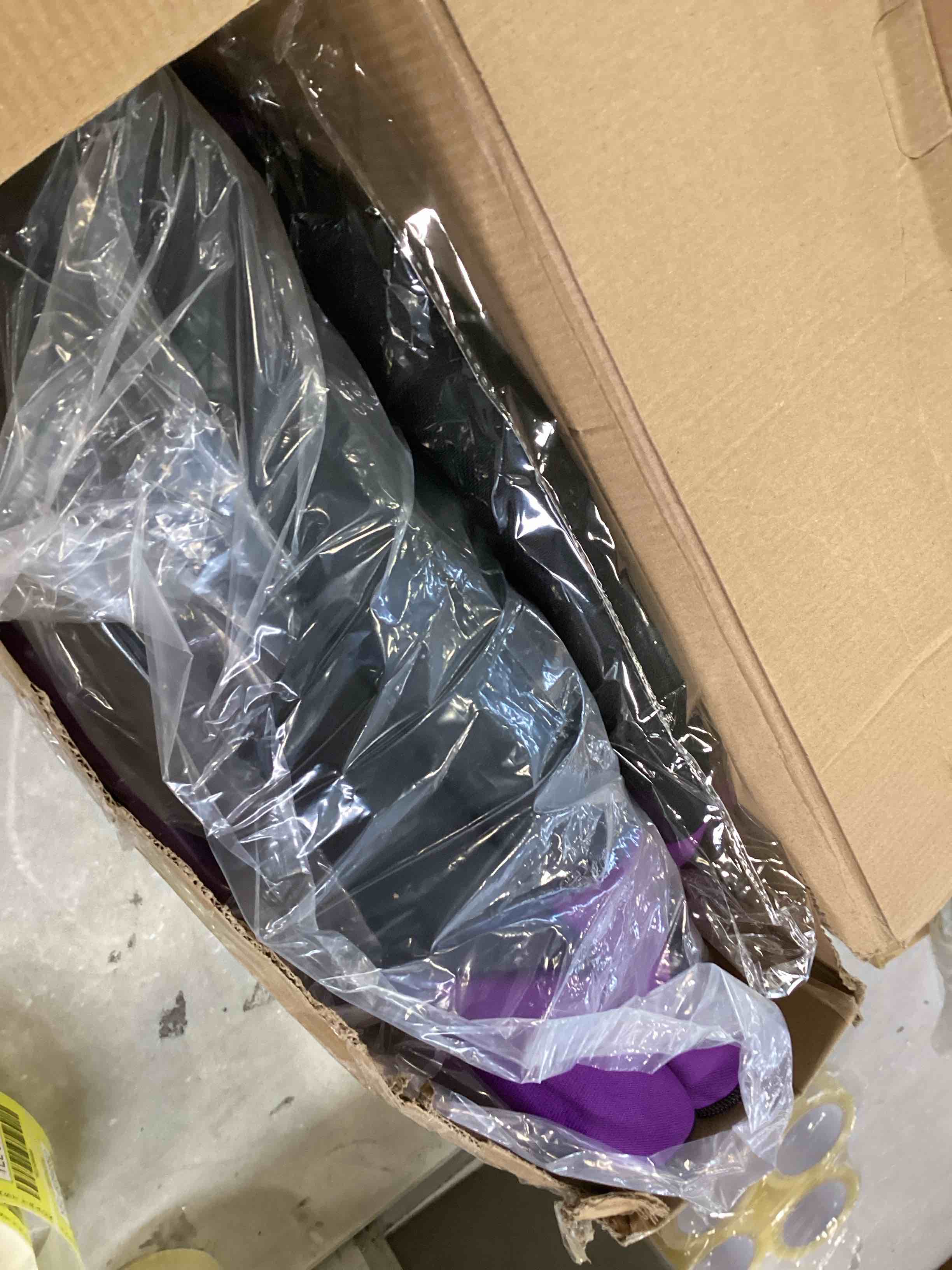 https://s3.amazonaws.com/lotting-images-prod/bidfta/YEL6084889_1708961269389.jpeg