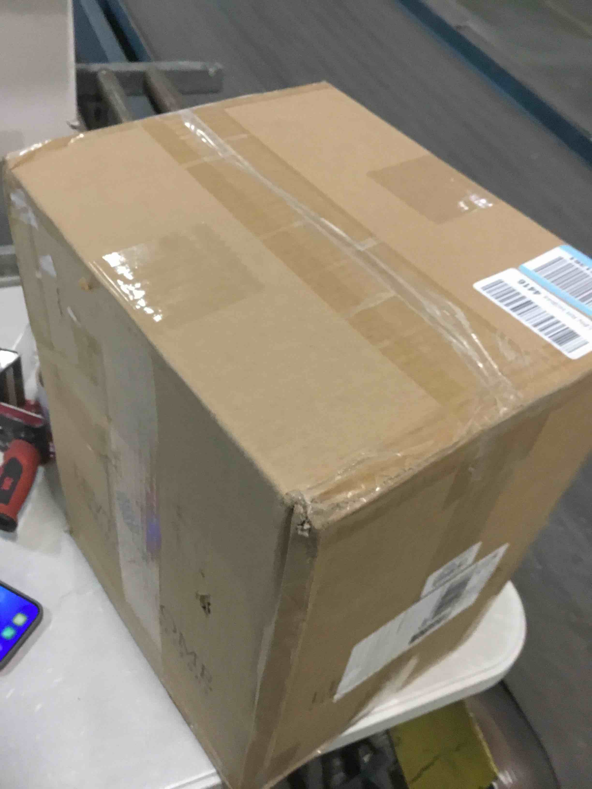 https://s3.amazonaws.com/lotting-images-prod/bidfta/YEL6086149_1708867156905.jpeg