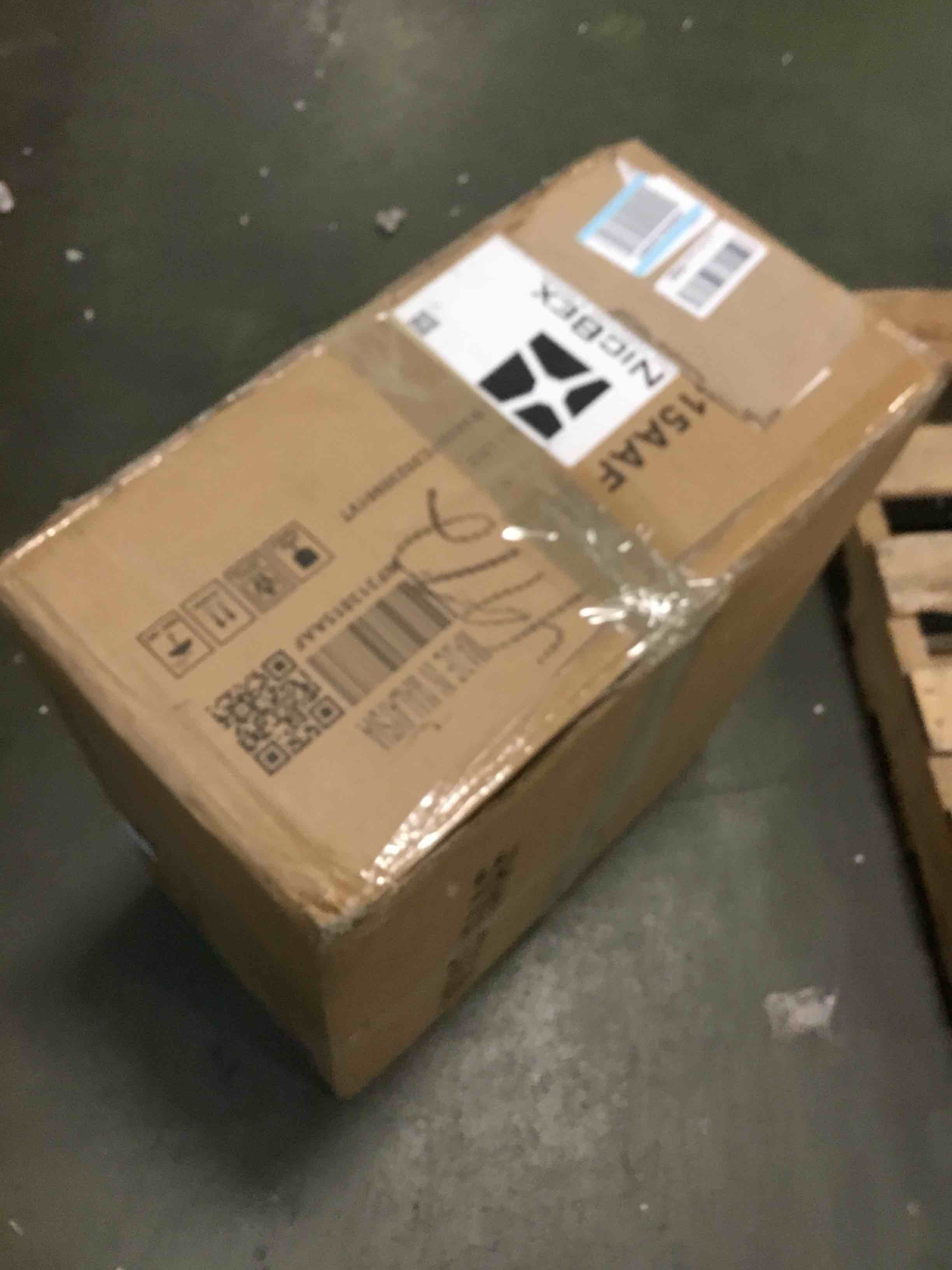 https://s3.amazonaws.com/lotting-images-prod/bidfta/YEL6086223_1708872287330.jpeg