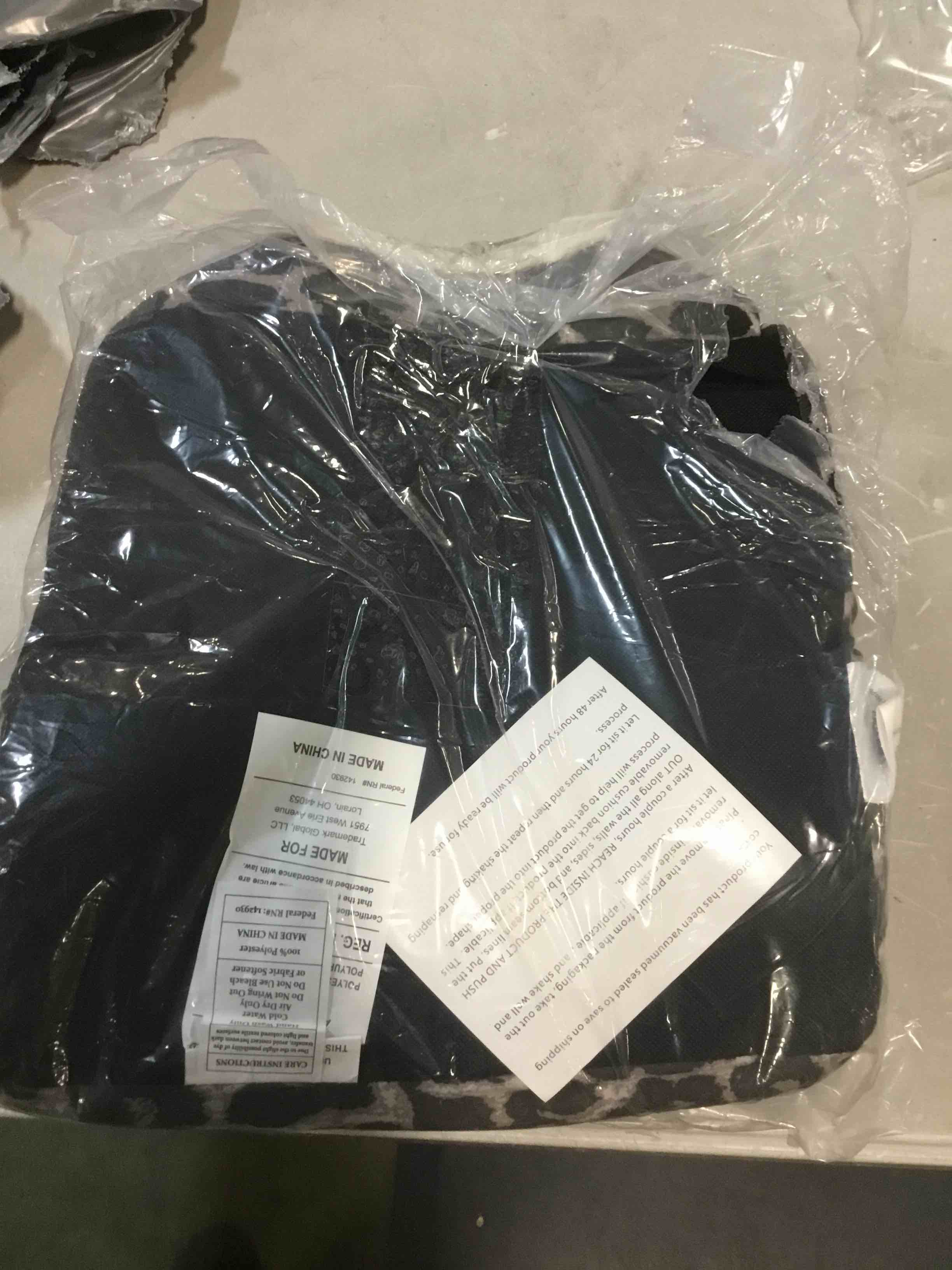 https://s3.amazonaws.com/lotting-images-prod/bidfta/YEL6086429_1709213915879.jpeg