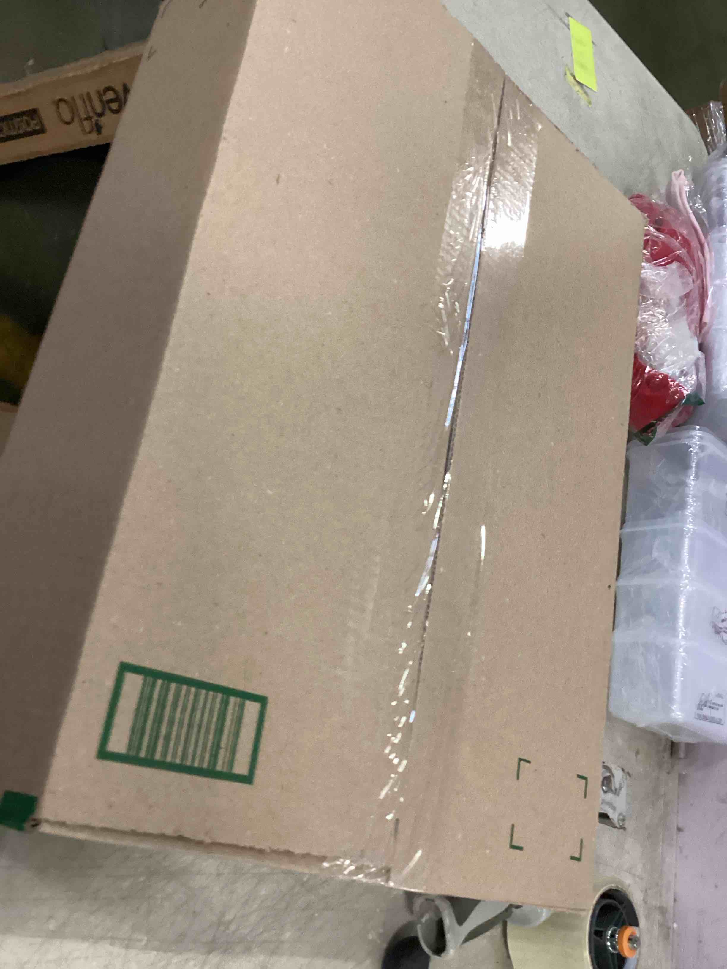 https://s3.amazonaws.com/lotting-images-prod/bidfta/YEL6087192_1709653007846.jpeg
