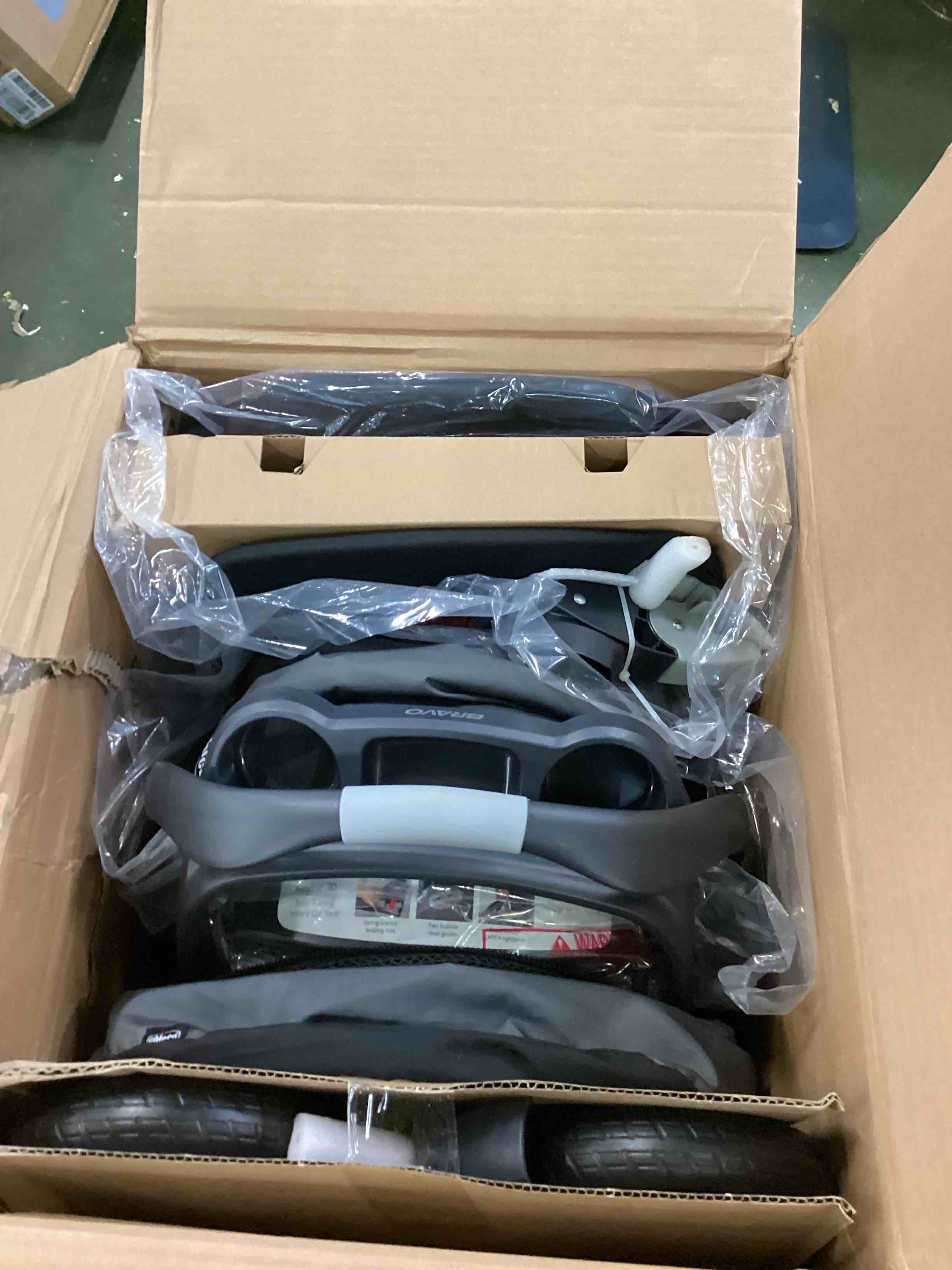 https://s3.amazonaws.com/lotting-images-prod/bidfta/YEL6087332_1709672130638.jpeg