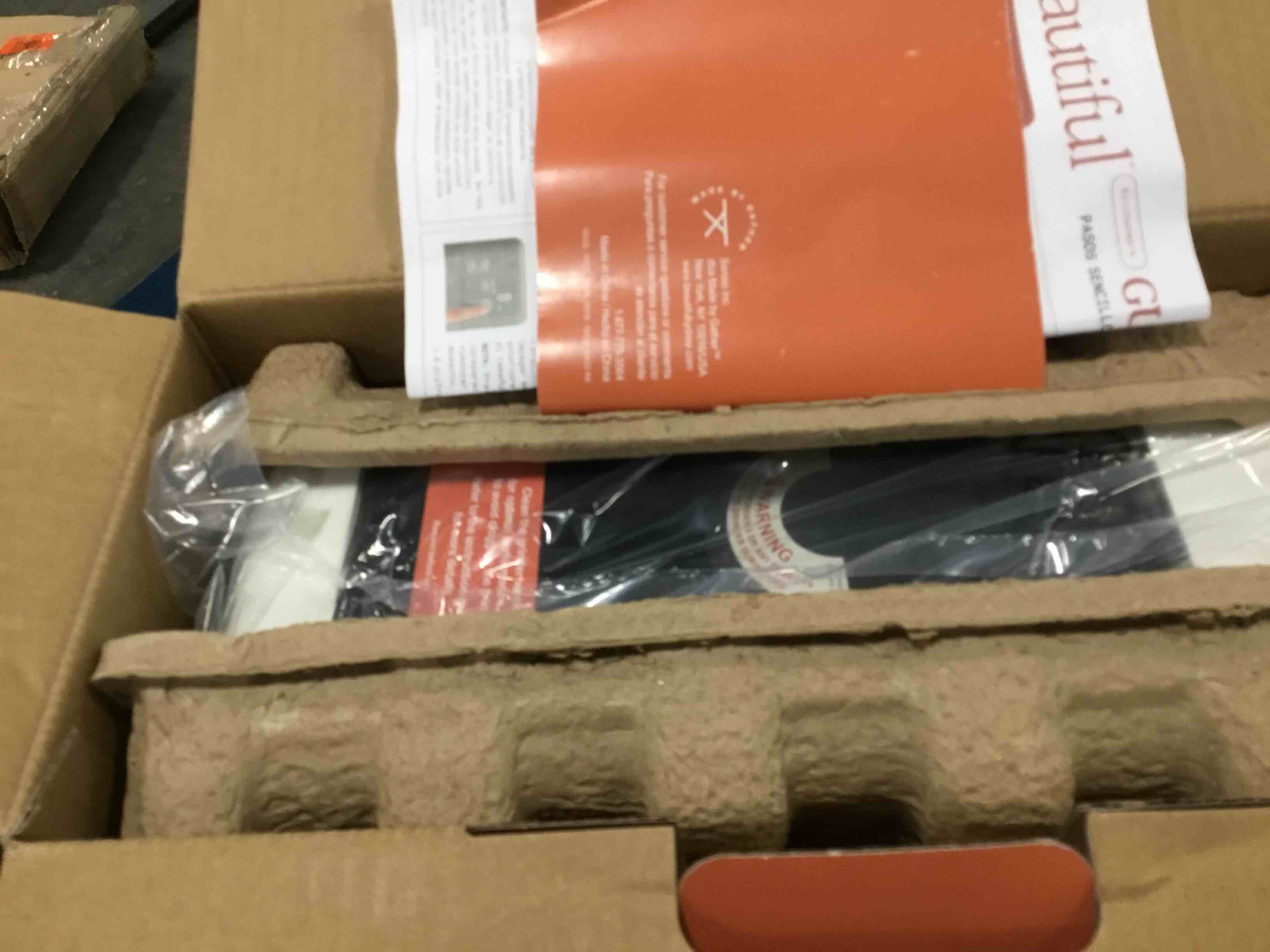 https://s3.amazonaws.com/lotting-images-prod/bidfta/YEL6087860_1709040532777.jpeg