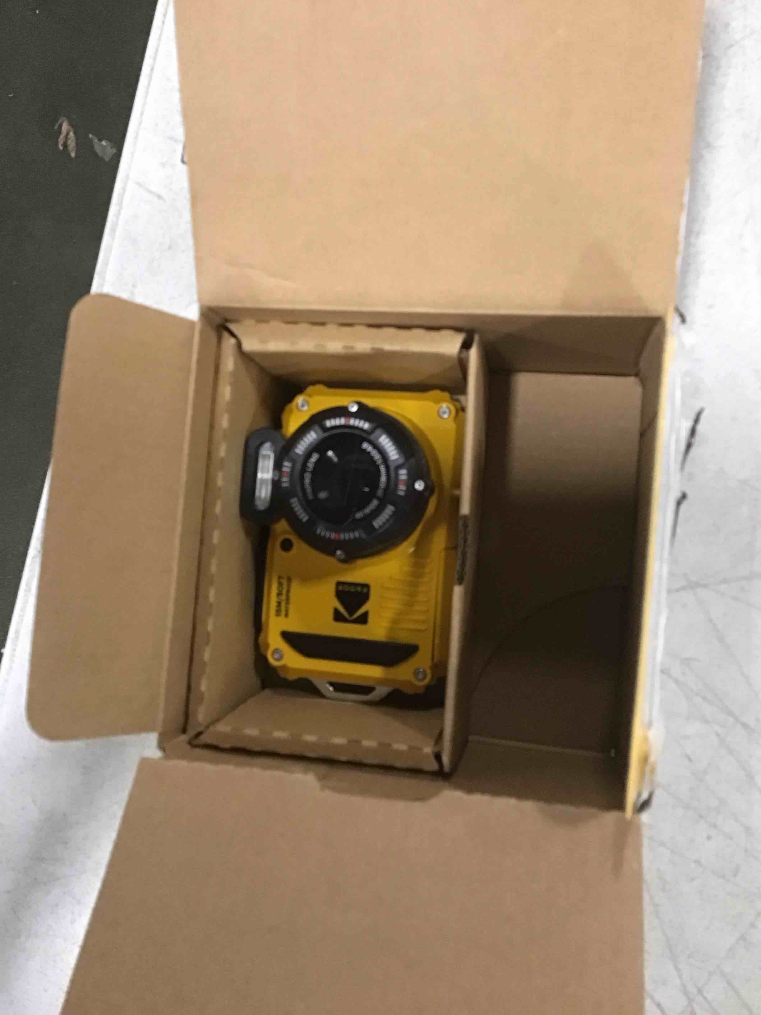 https://s3.amazonaws.com/lotting-images-prod/bidfta/YEL6088114_1709139389775.jpeg