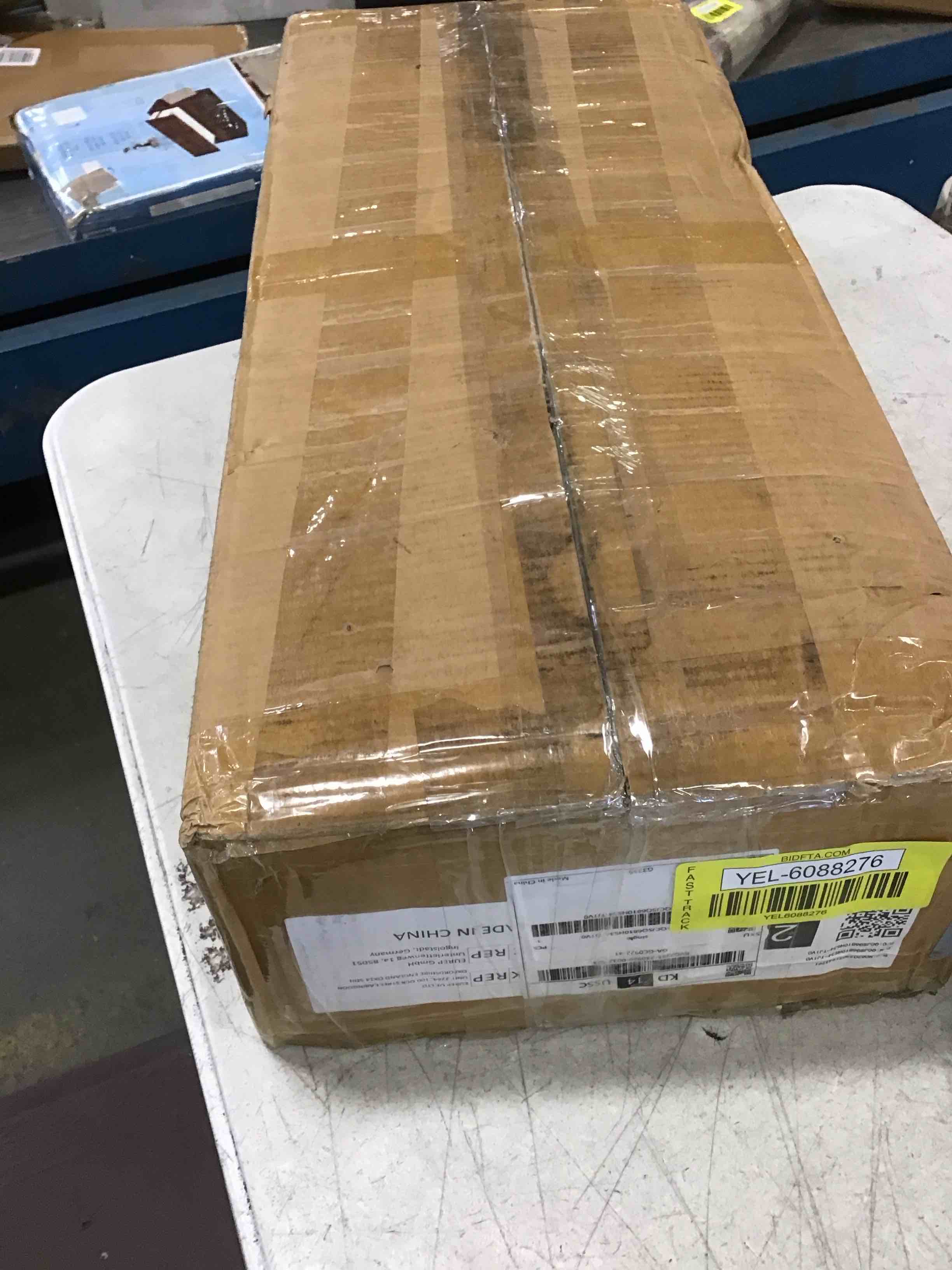 https://s3.amazonaws.com/lotting-images-prod/bidfta/YEL6088276_1709216114890.jpeg