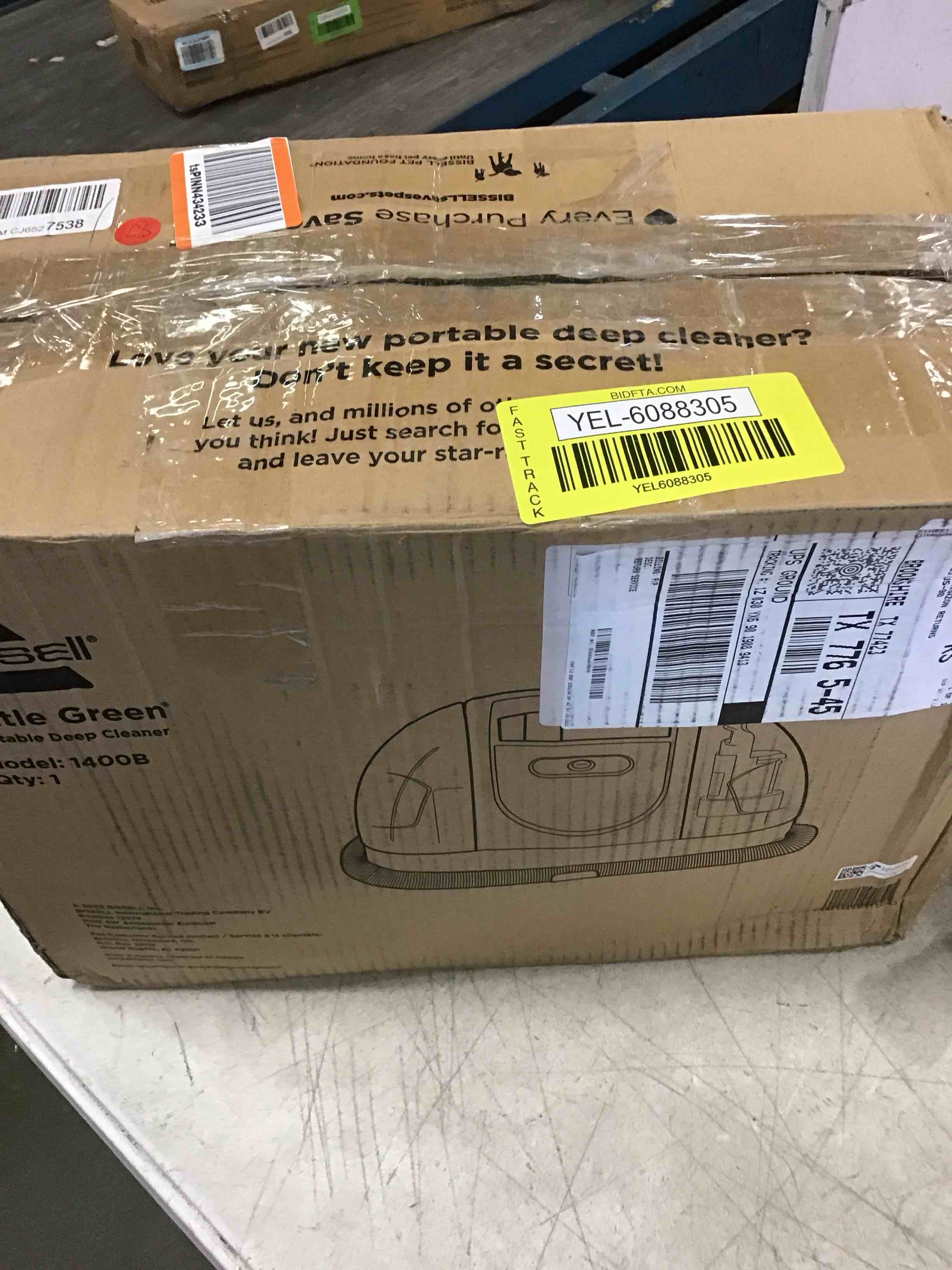 https://s3.amazonaws.com/lotting-images-prod/bidfta/YEL6088305_1709220963205.jpeg