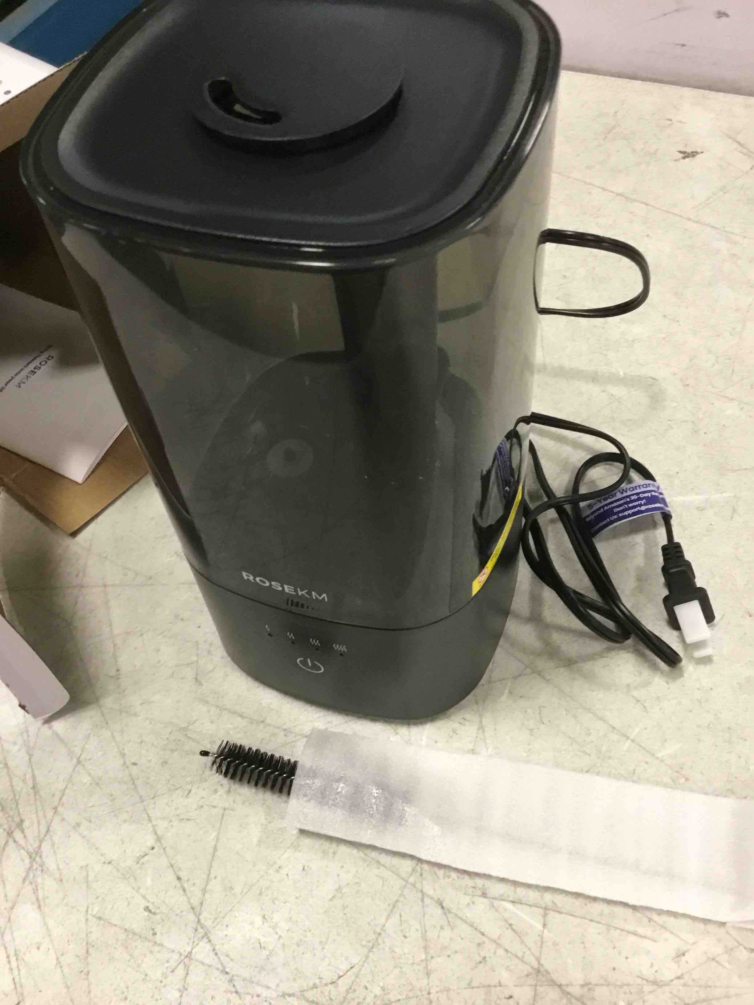 https://s3.amazonaws.com/lotting-images-prod/bidfta/YEL6088678_1709384216188.jpeg