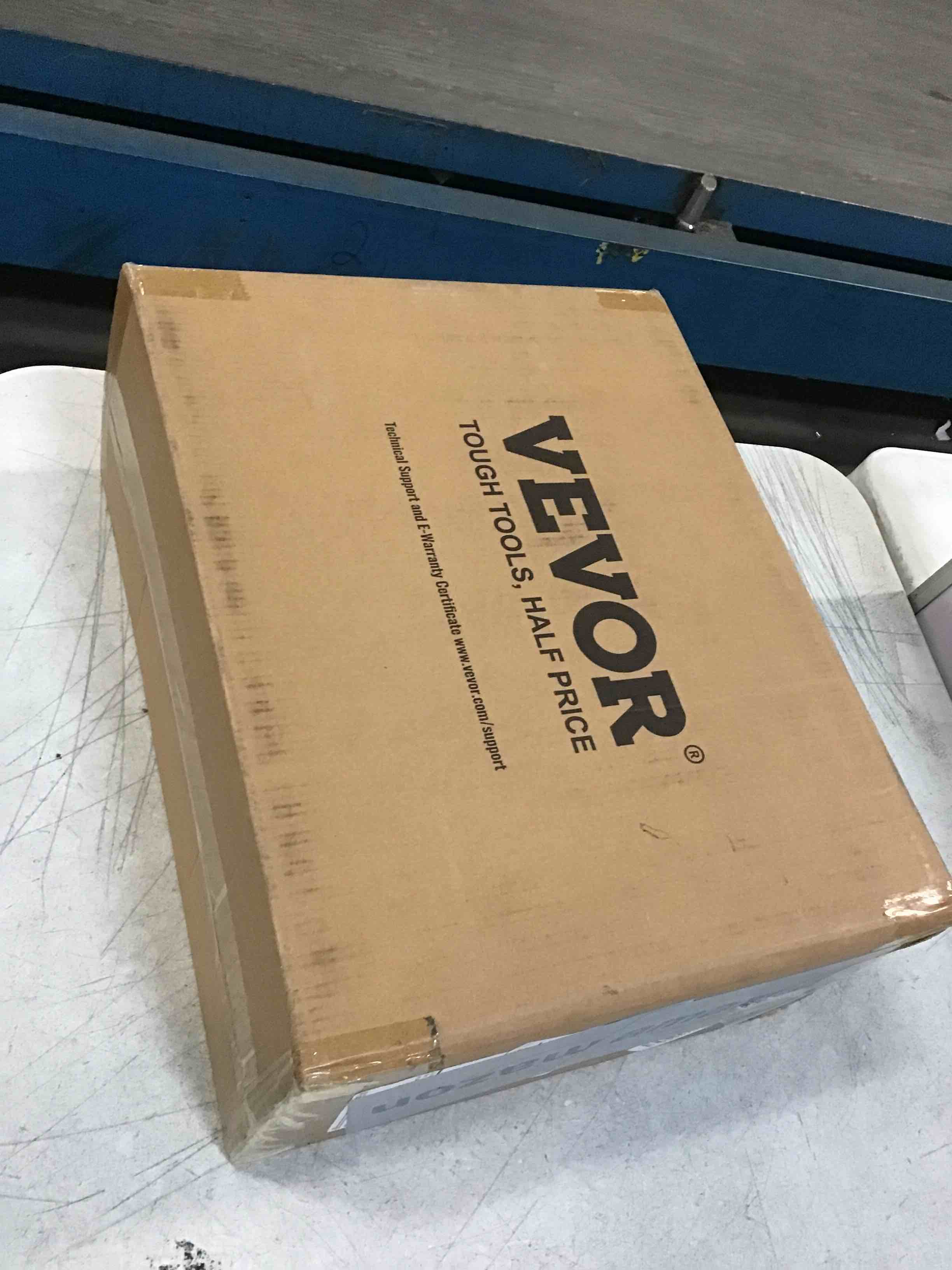 https://s3.amazonaws.com/lotting-images-prod/bidfta/YEL6089476_1708698380140.jpeg