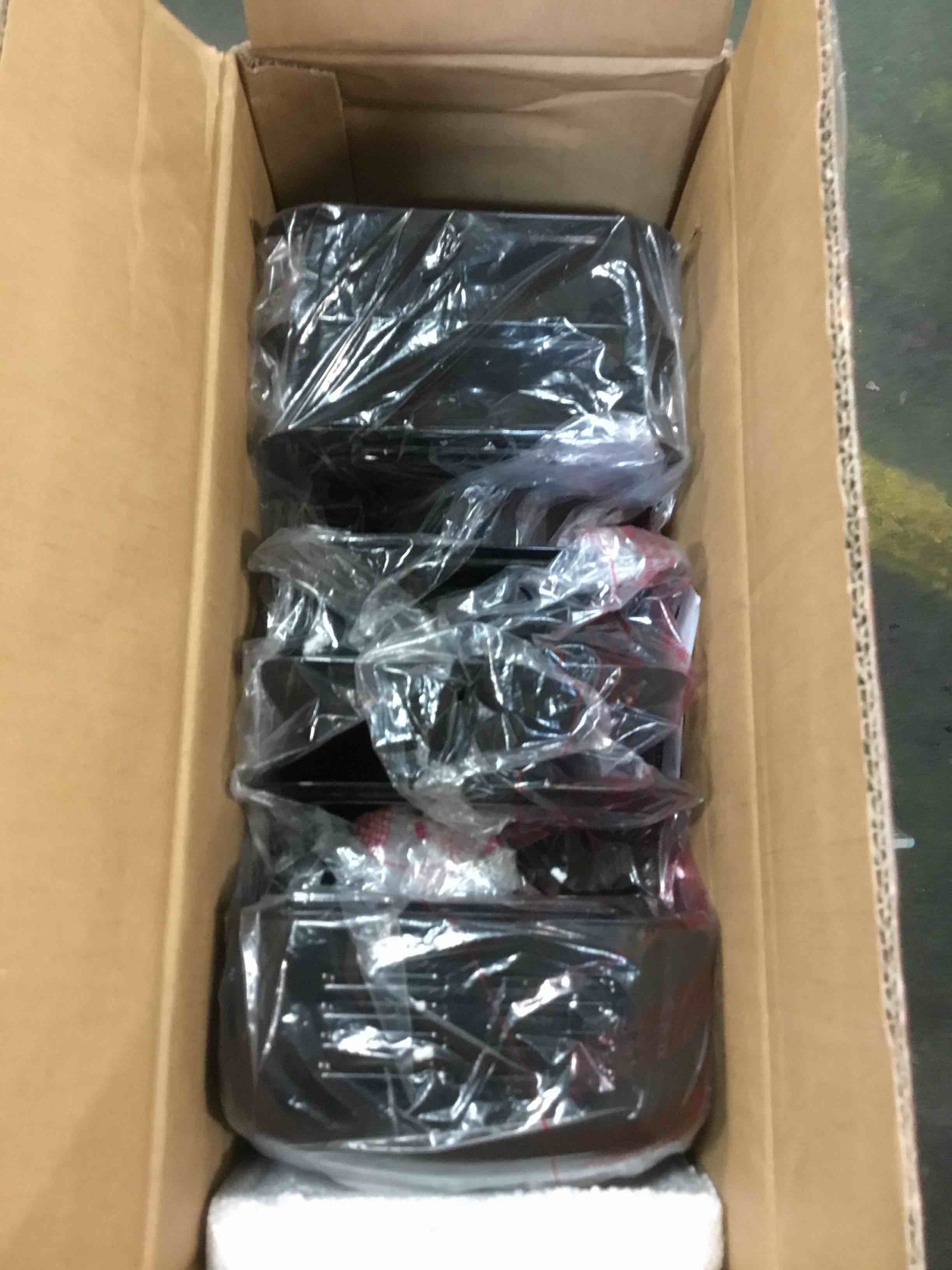 https://s3.amazonaws.com/lotting-images-prod/bidfta/YEL6089717_1708784546889.jpeg