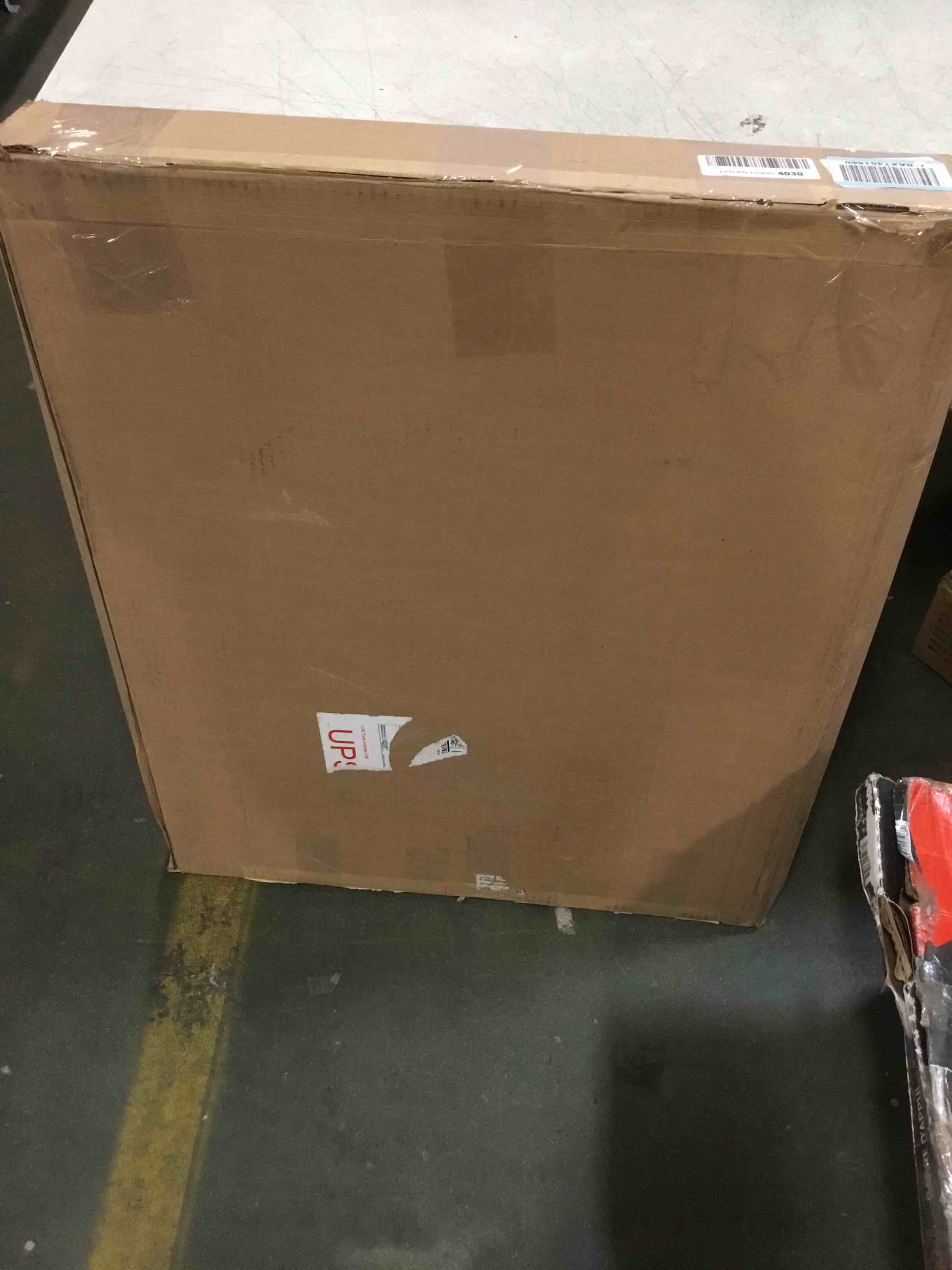 https://s3.amazonaws.com/lotting-images-prod/bidfta/YEL6089846_1708803406924.jpeg