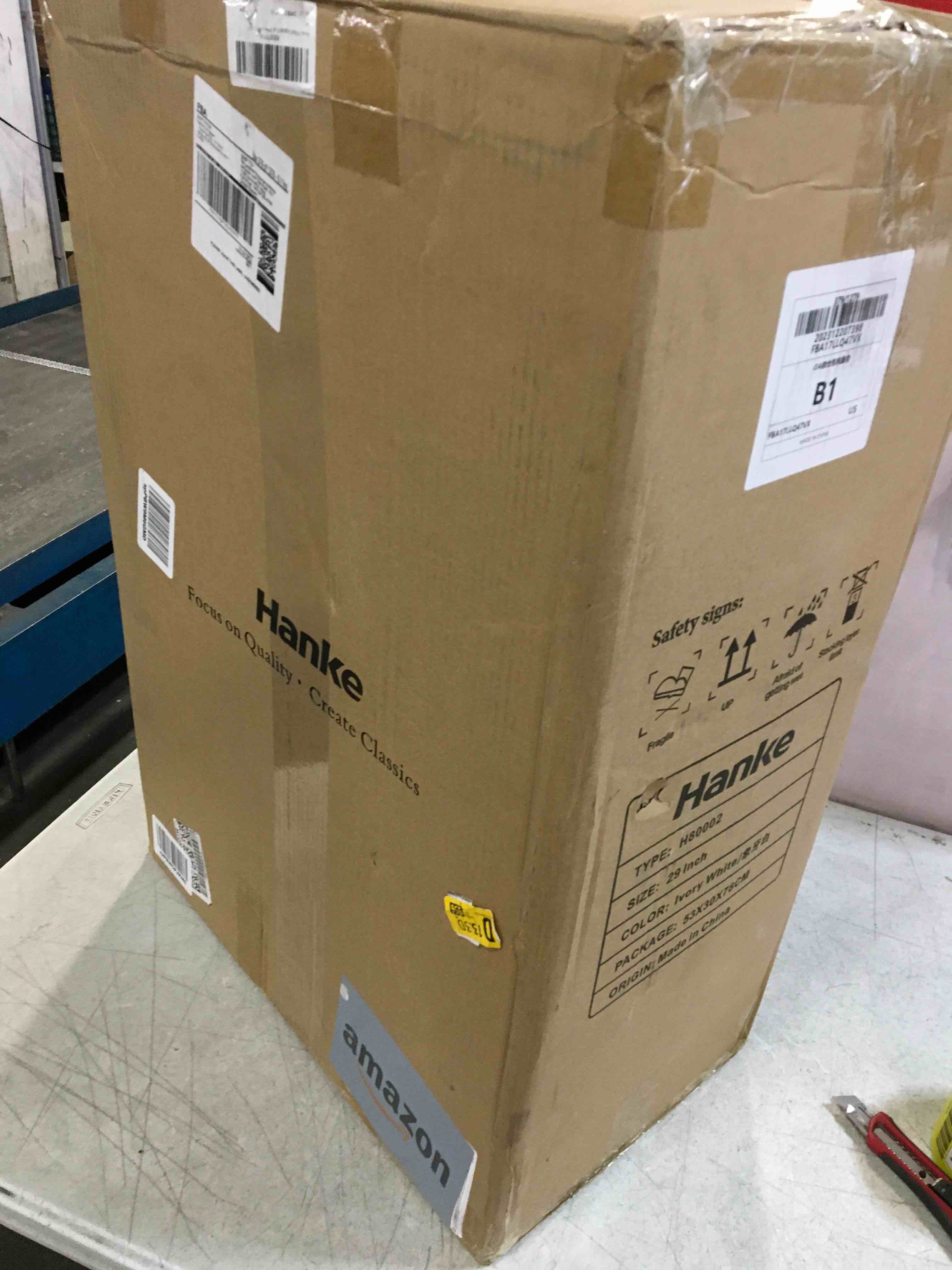https://s3.amazonaws.com/lotting-images-prod/bidfta/YEL6089910_1708868981746.jpeg