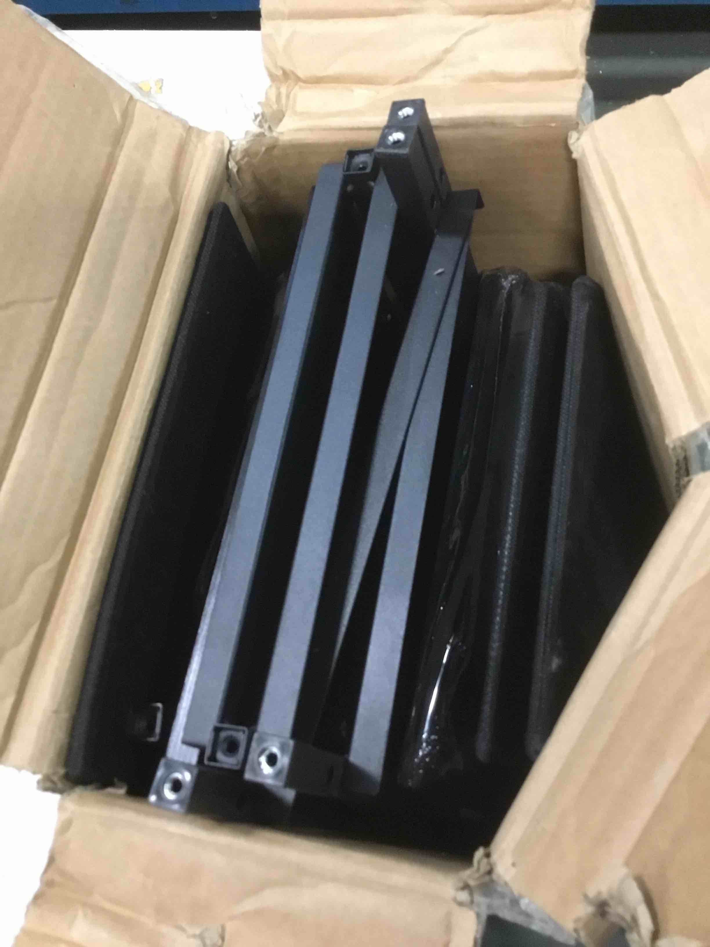 https://s3.amazonaws.com/lotting-images-prod/bidfta/YEL6090414_1709129348436.jpeg