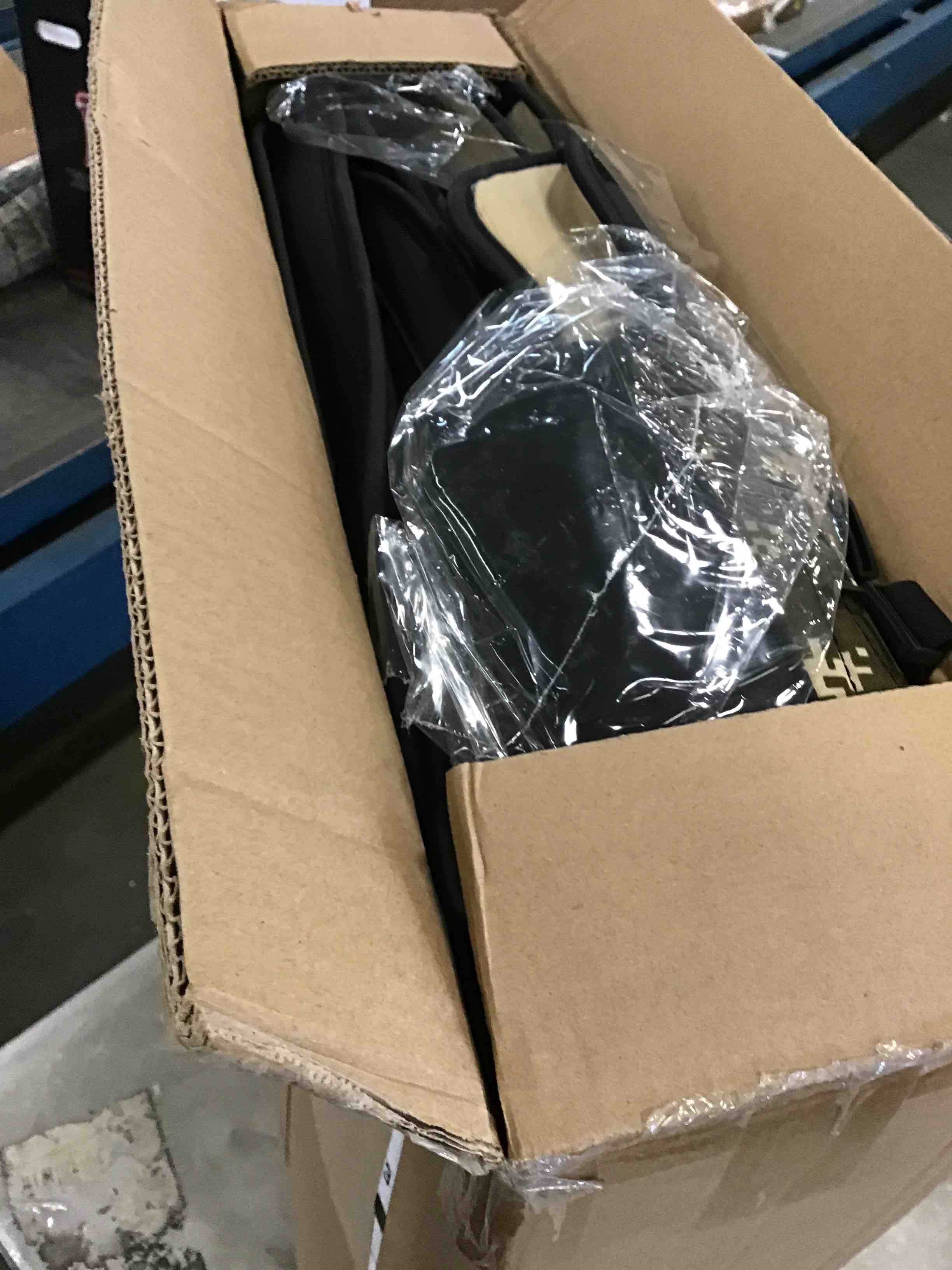 https://s3.amazonaws.com/lotting-images-prod/bidfta/YEL6090568_1708450355230.jpeg