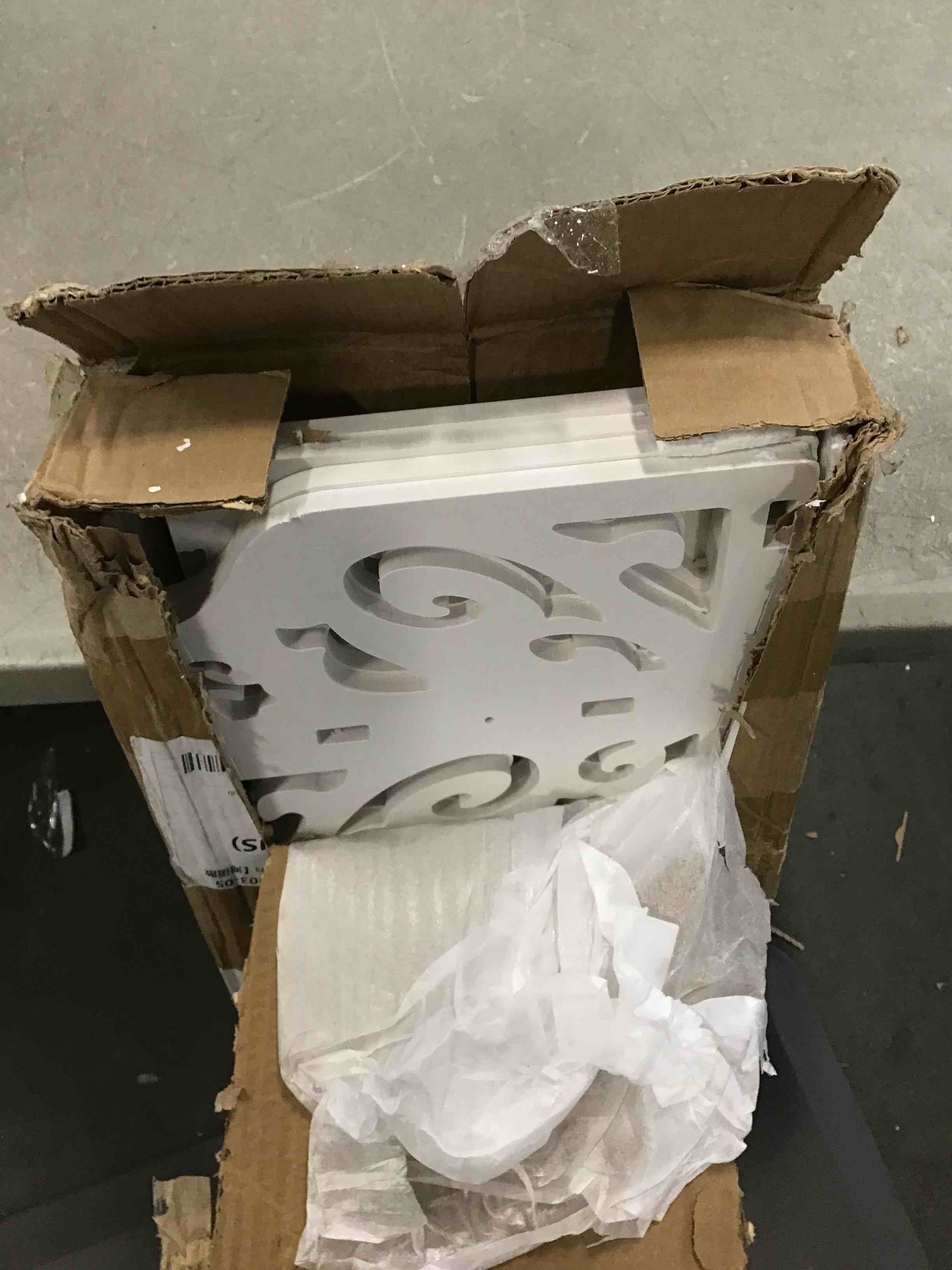https://s3.amazonaws.com/lotting-images-prod/bidfta/YEL6090820_1708541490182.jpeg
