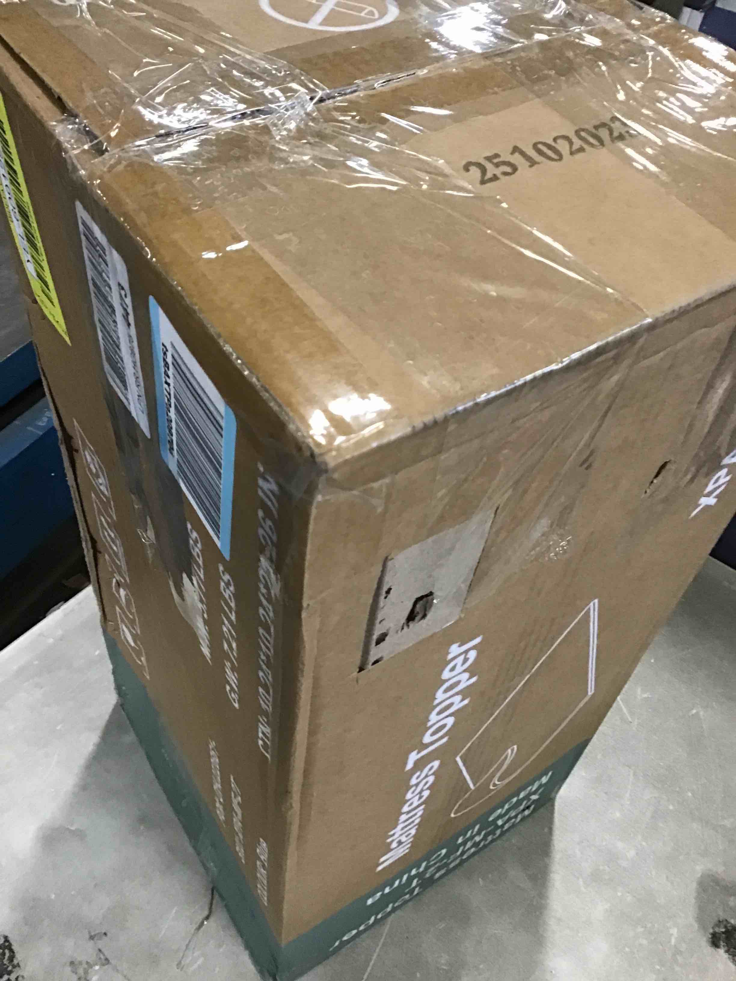 https://s3.amazonaws.com/lotting-images-prod/bidfta/YEL6091296_1708803382589.jpeg