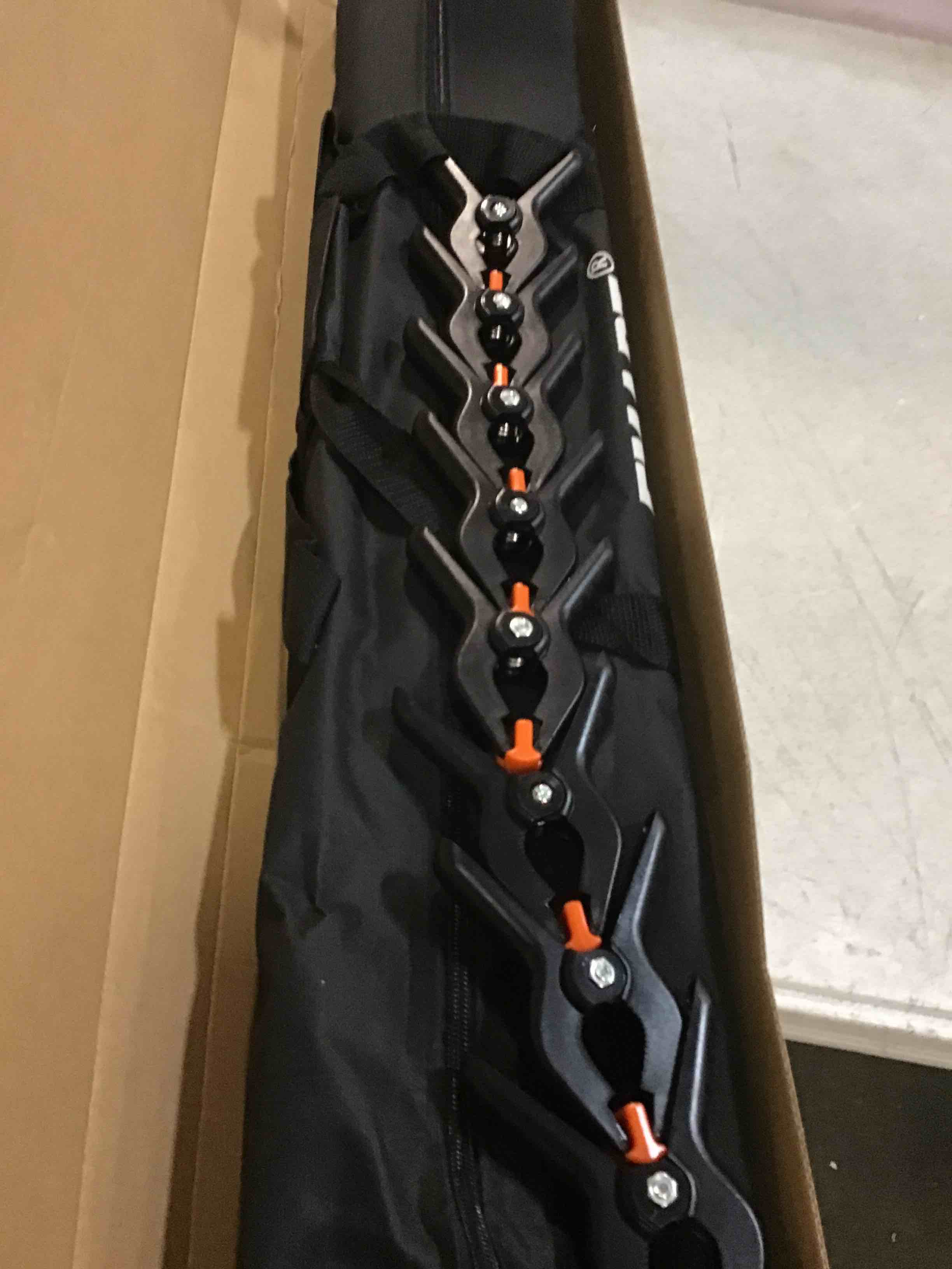 https://s3.amazonaws.com/lotting-images-prod/bidfta/YEL6091527_1708950166180.jpeg