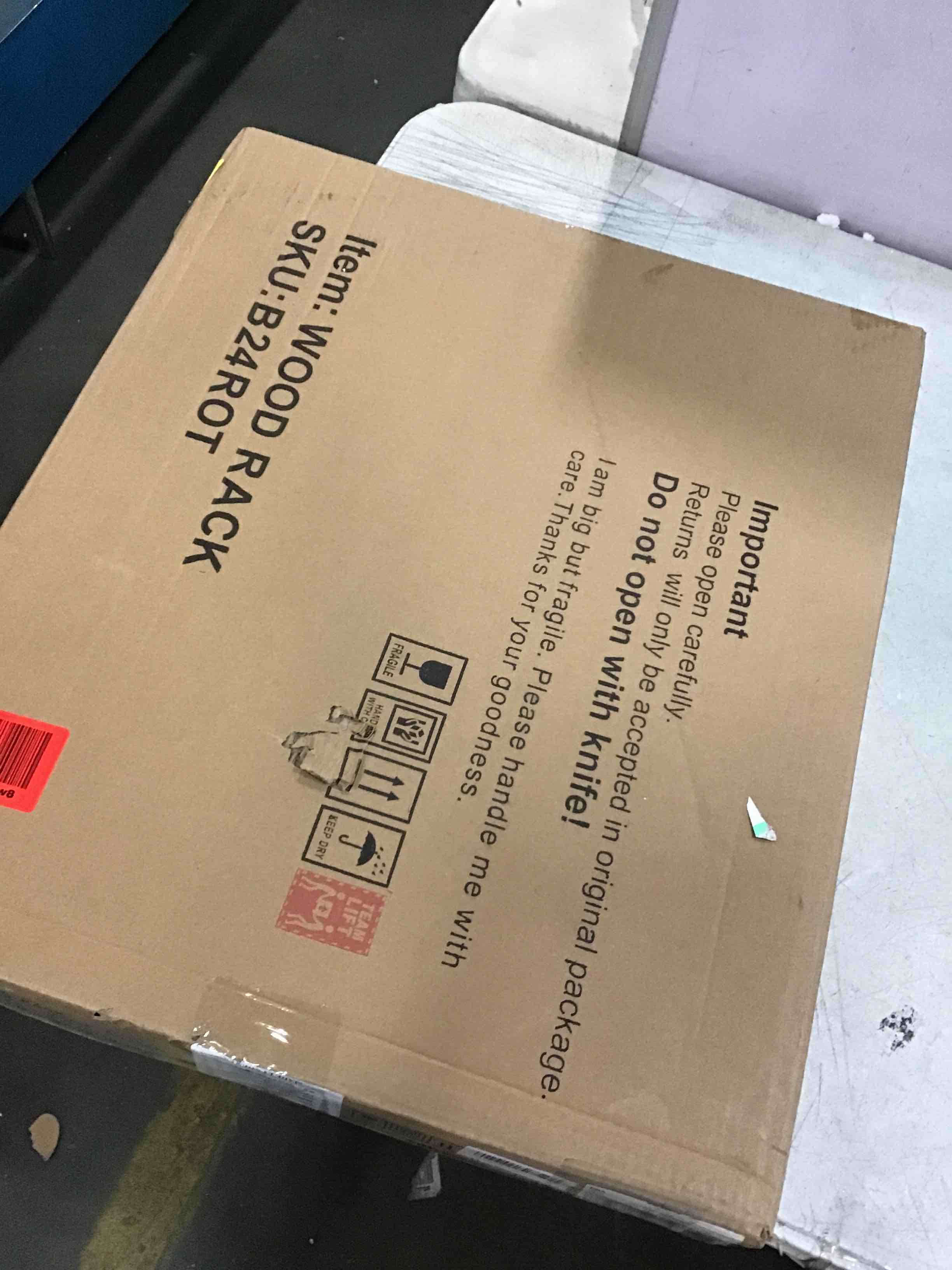 https://s3.amazonaws.com/lotting-images-prod/bidfta/YEL6091631_1708964170176.jpeg