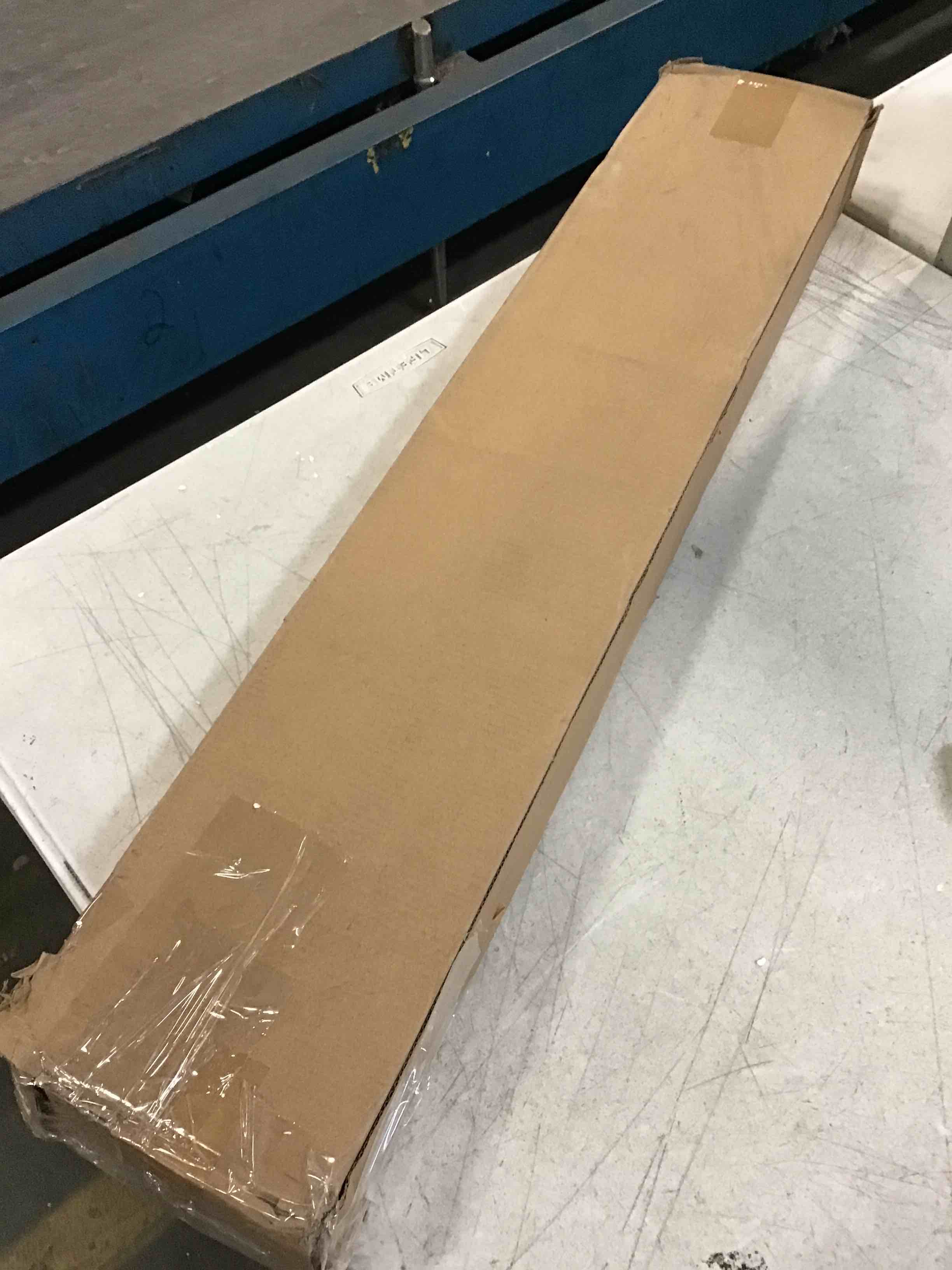 https://s3.amazonaws.com/lotting-images-prod/bidfta/YEL6091663_1708968958978.jpeg
