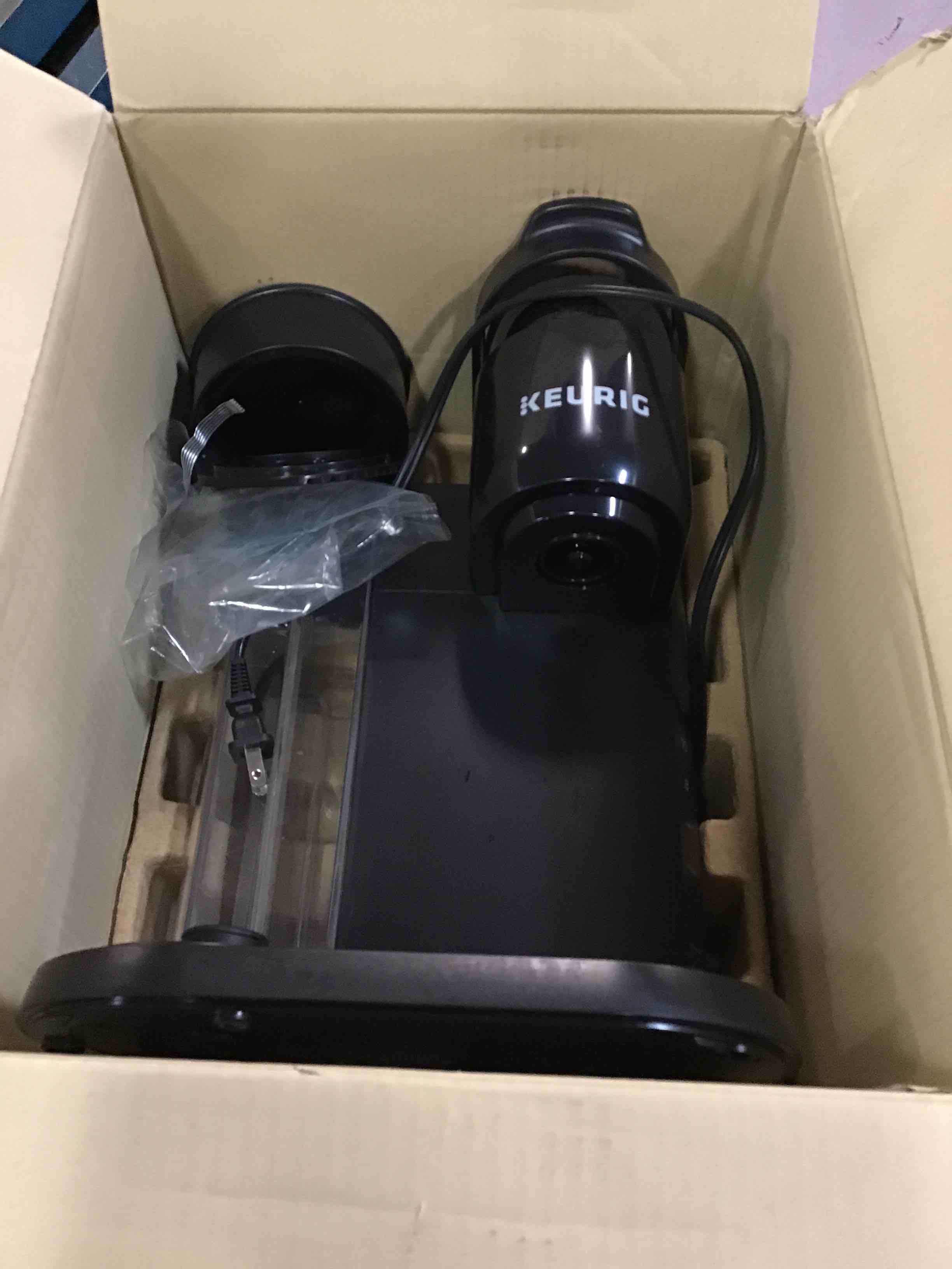 https://s3.amazonaws.com/lotting-images-prod/bidfta/YEL6091723_1708979387472.jpeg