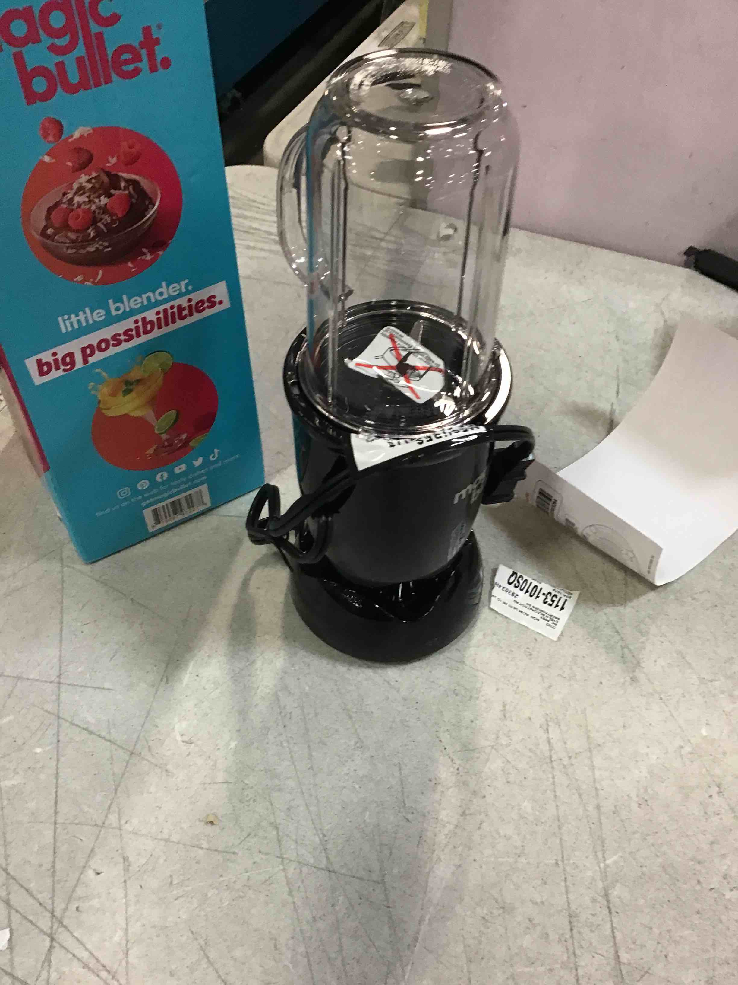 https://s3.amazonaws.com/lotting-images-prod/bidfta/YEL6091725_1708979609169.jpeg