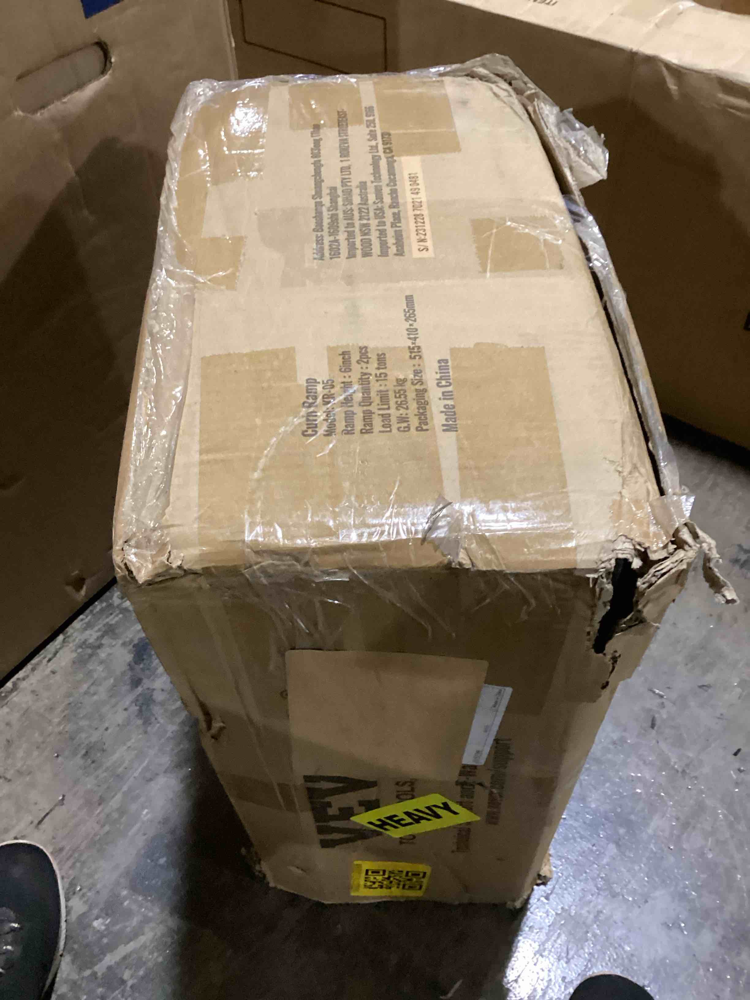 https://s3.amazonaws.com/lotting-images-prod/bidfta/YEL6092370_1717167565357.jpeg