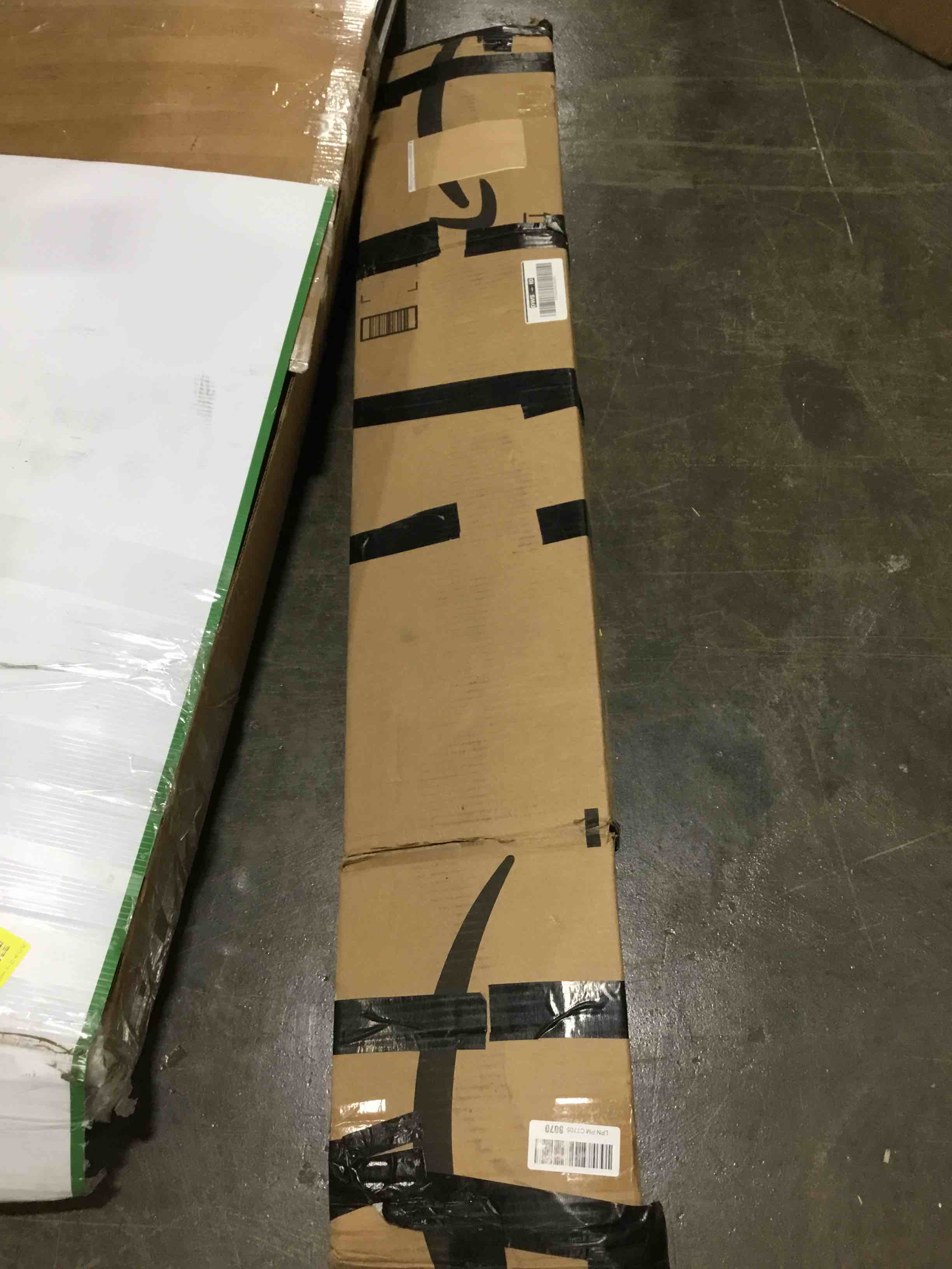 https://s3.amazonaws.com/lotting-images-prod/bidfta/YEL6092399_1717174839203.jpeg
