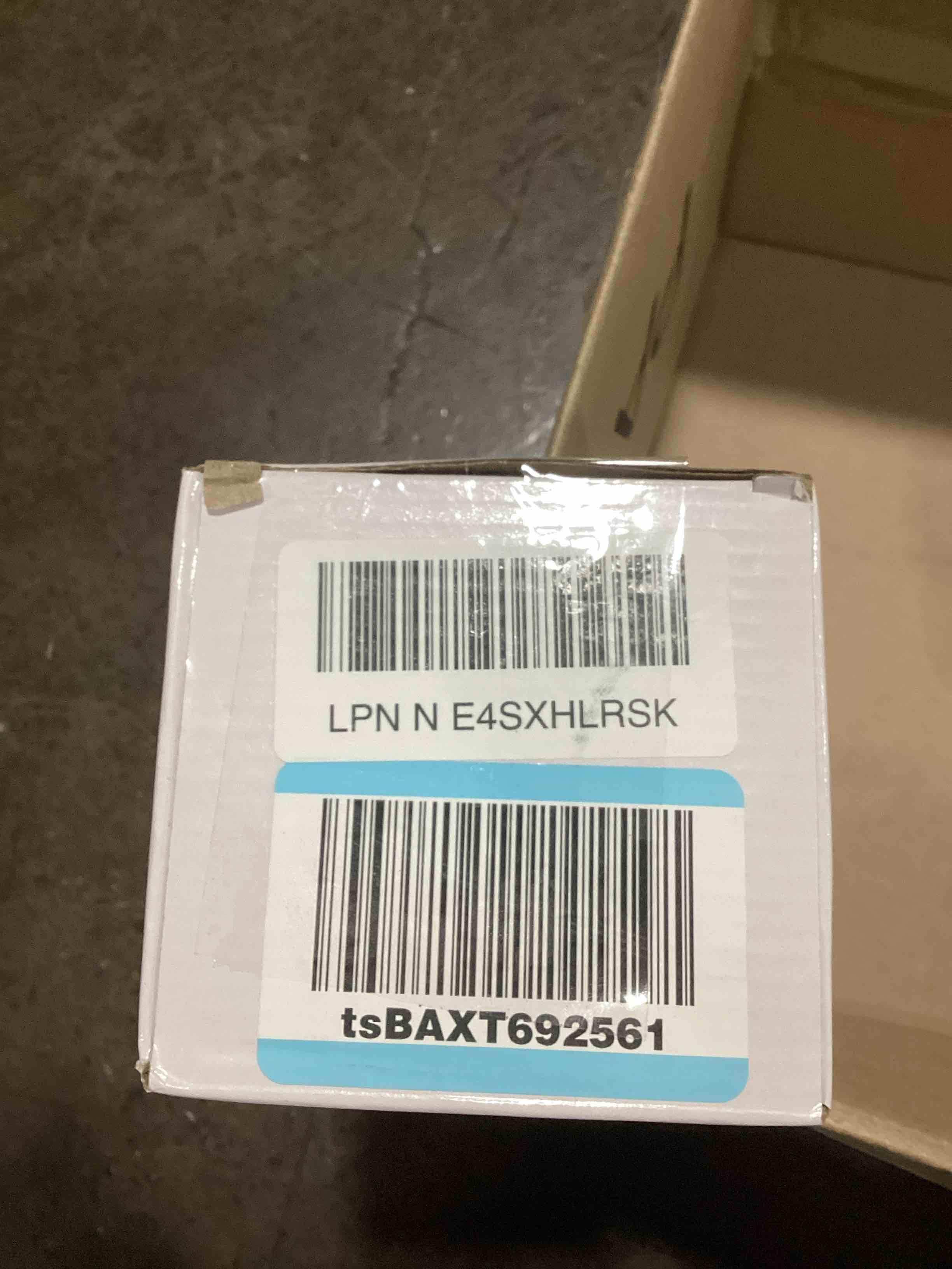 https://s3.amazonaws.com/lotting-images-prod/bidfta/YEL6093312_1723737161930.jpeg