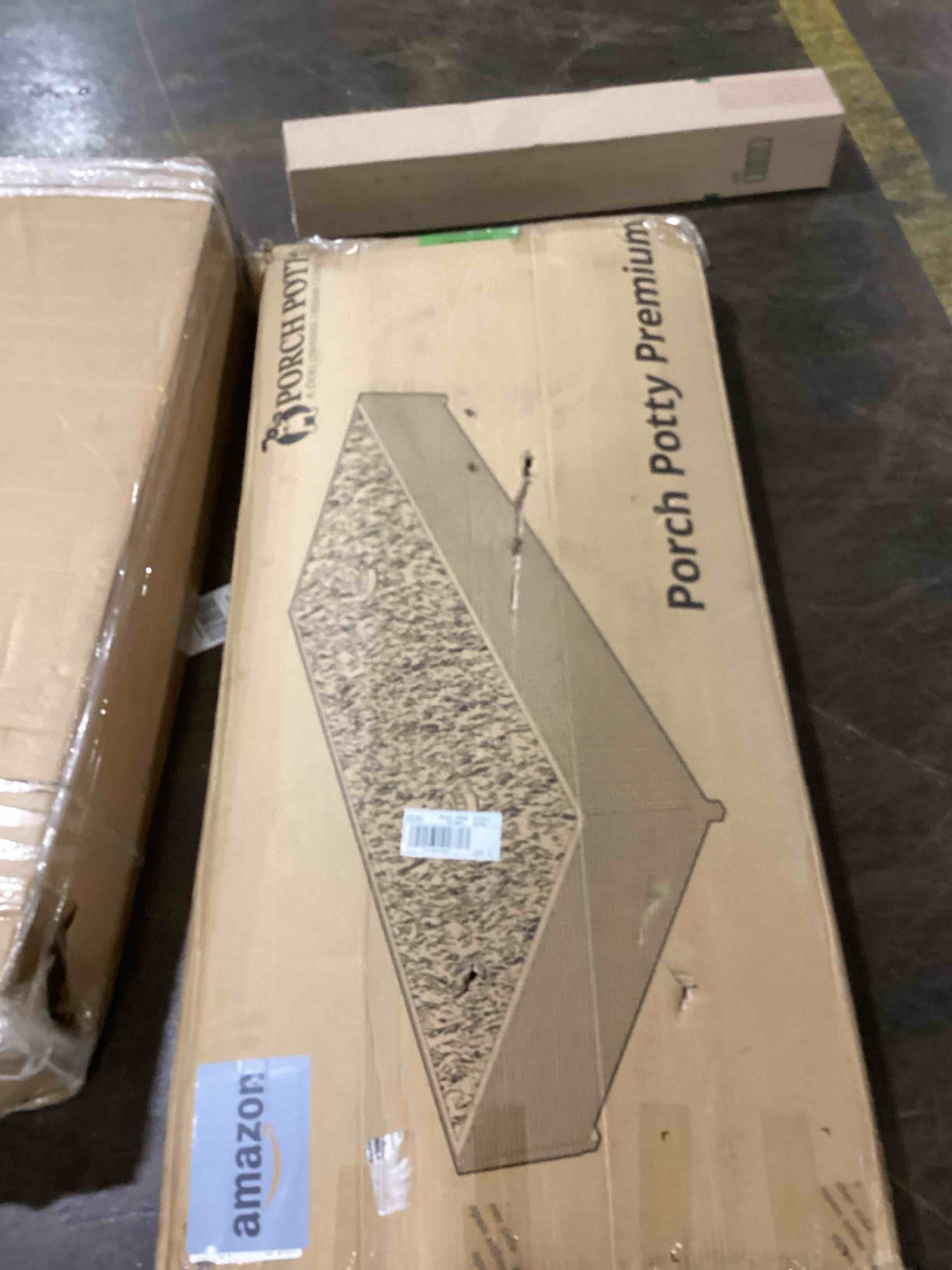 https://s3.amazonaws.com/lotting-images-prod/bidfta/YEL6094465_1720451306878.jpeg