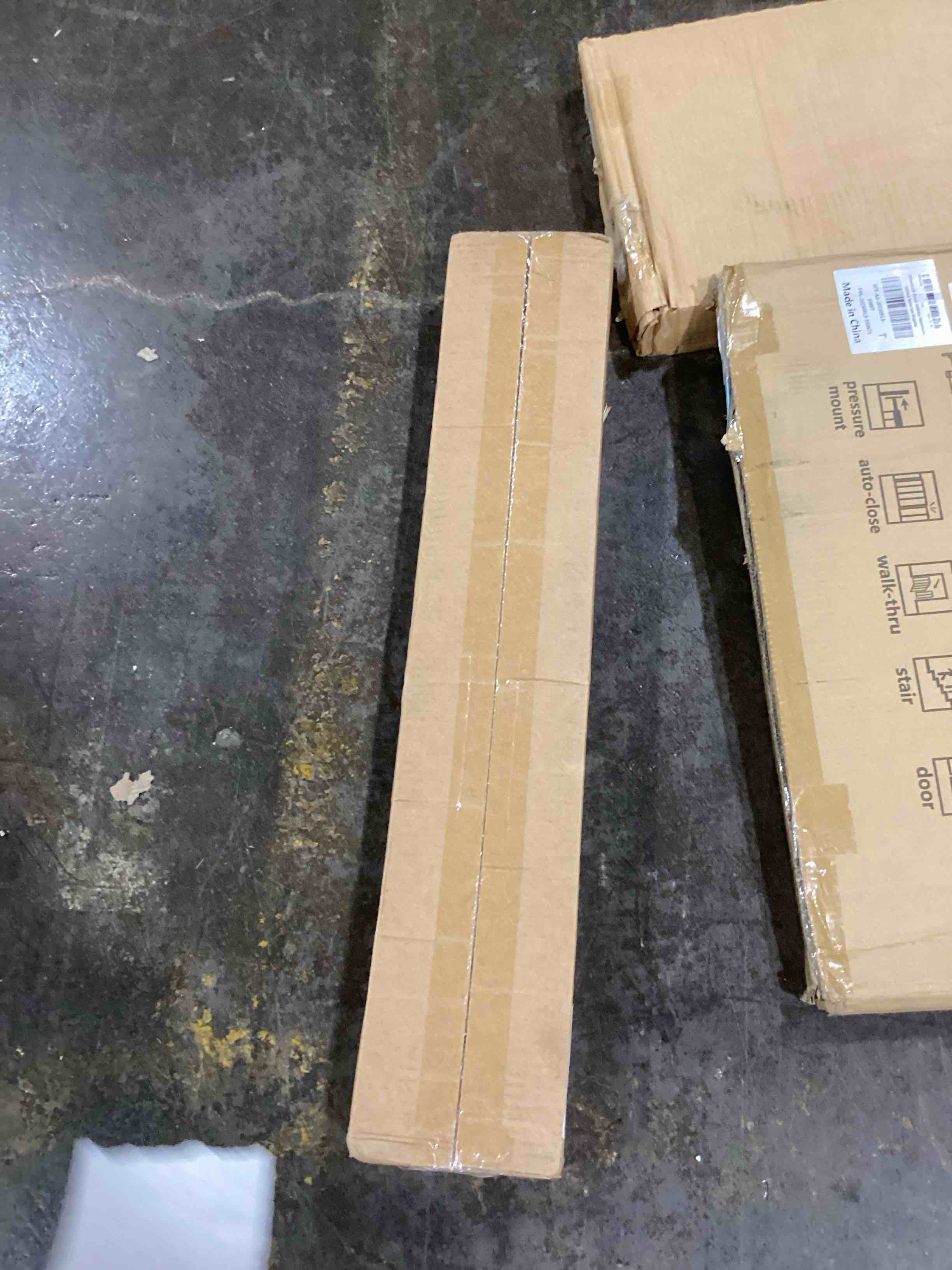 https://s3.amazonaws.com/lotting-images-prod/bidfta/YEL6094493_1720453043485.jpeg