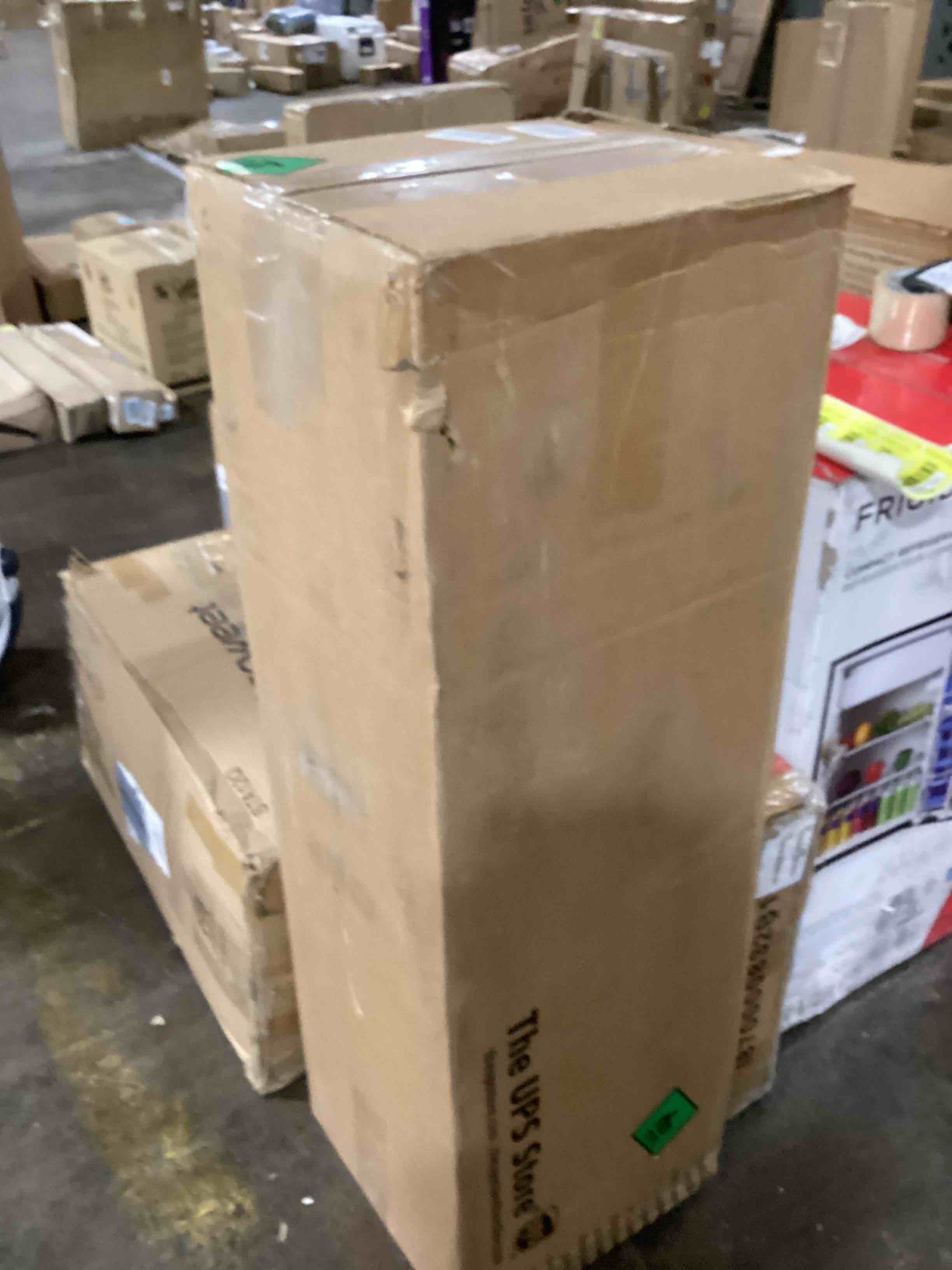 https://s3.amazonaws.com/lotting-images-prod/bidfta/YEL6098454_1717696654266.jpeg