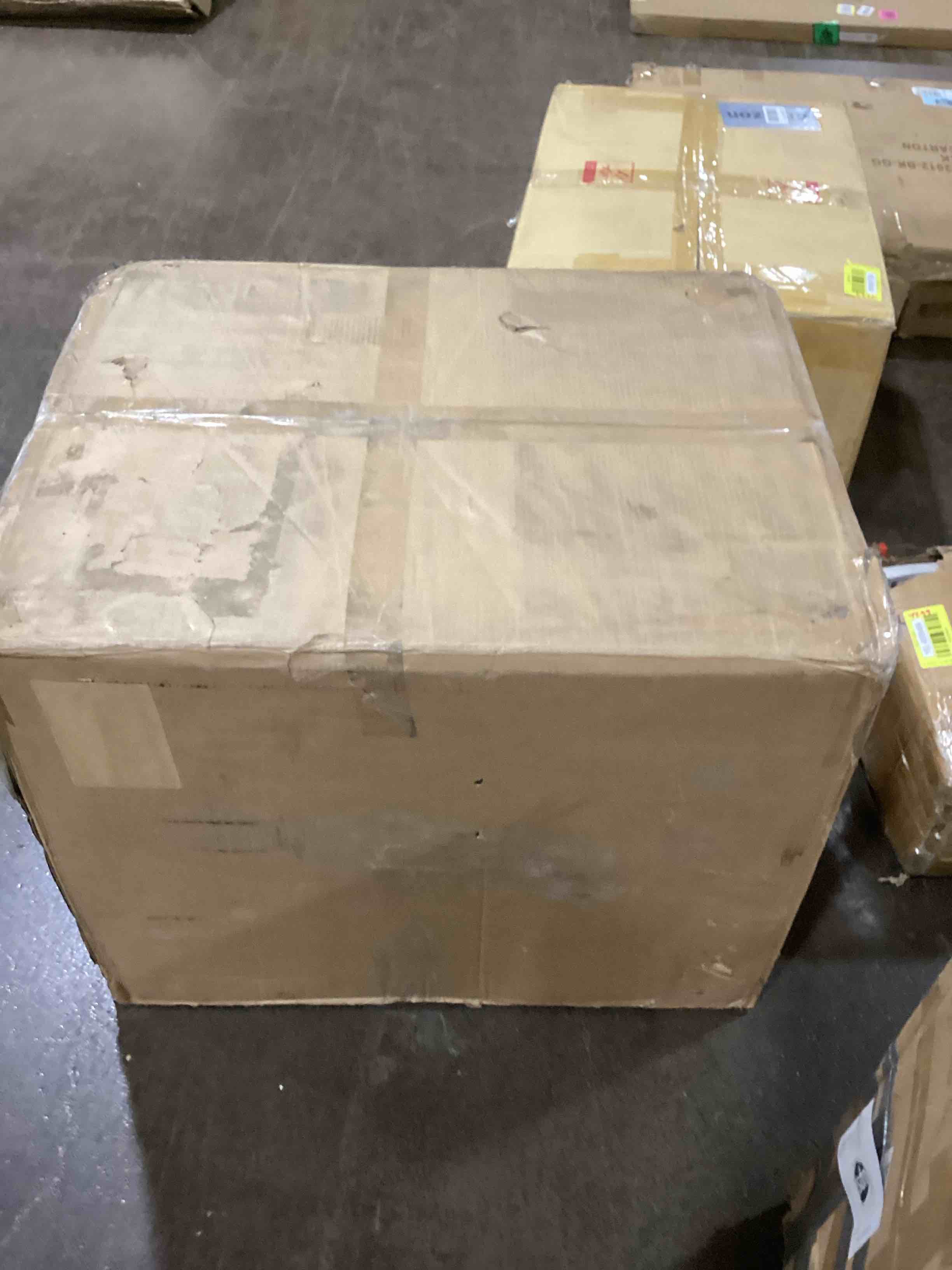https://s3.amazonaws.com/lotting-images-prod/bidfta/YEL6098466_1717695401644.jpeg