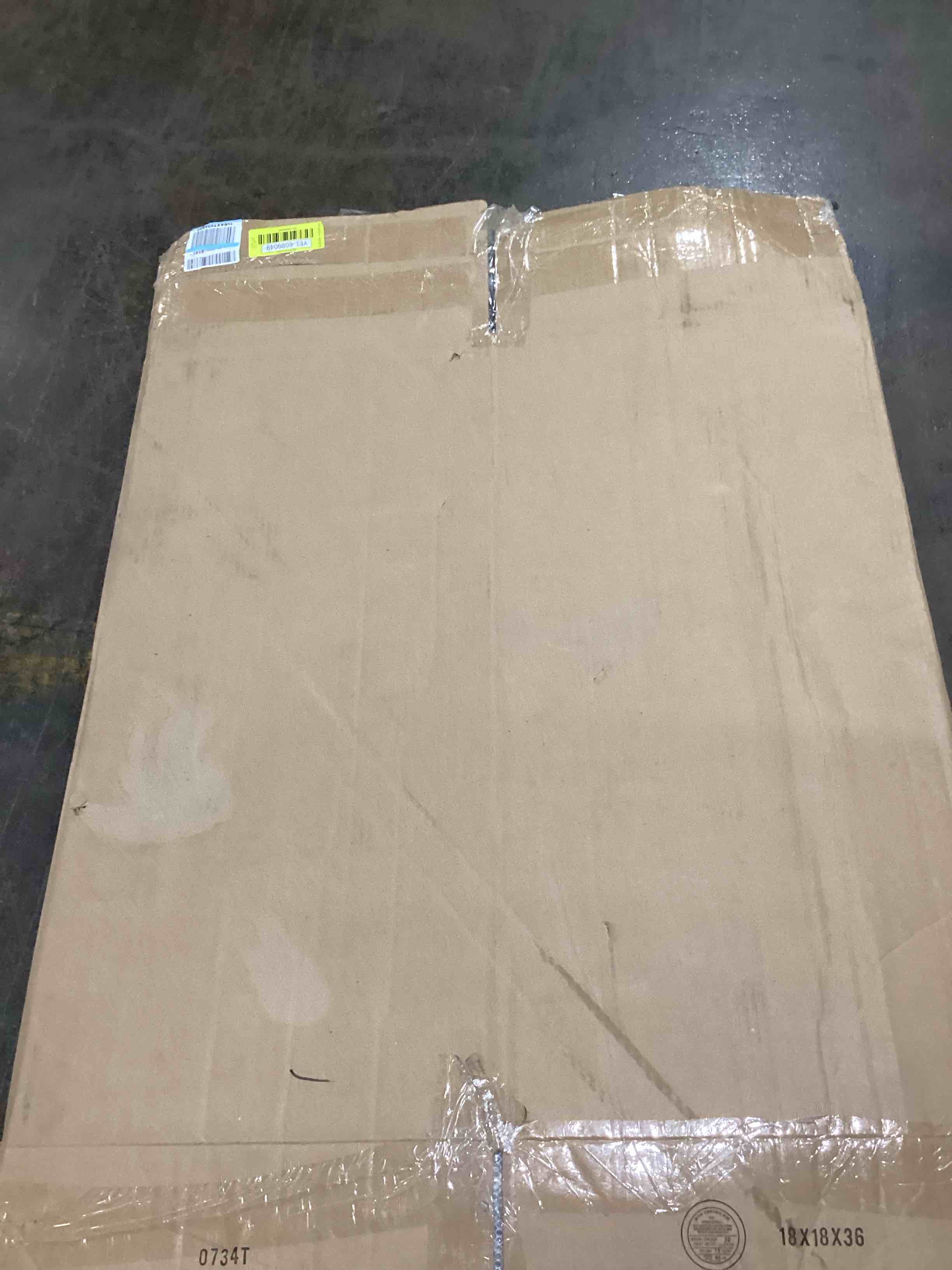 https://s3.amazonaws.com/lotting-images-prod/bidfta/YEL6099049_1718031852785.jpeg