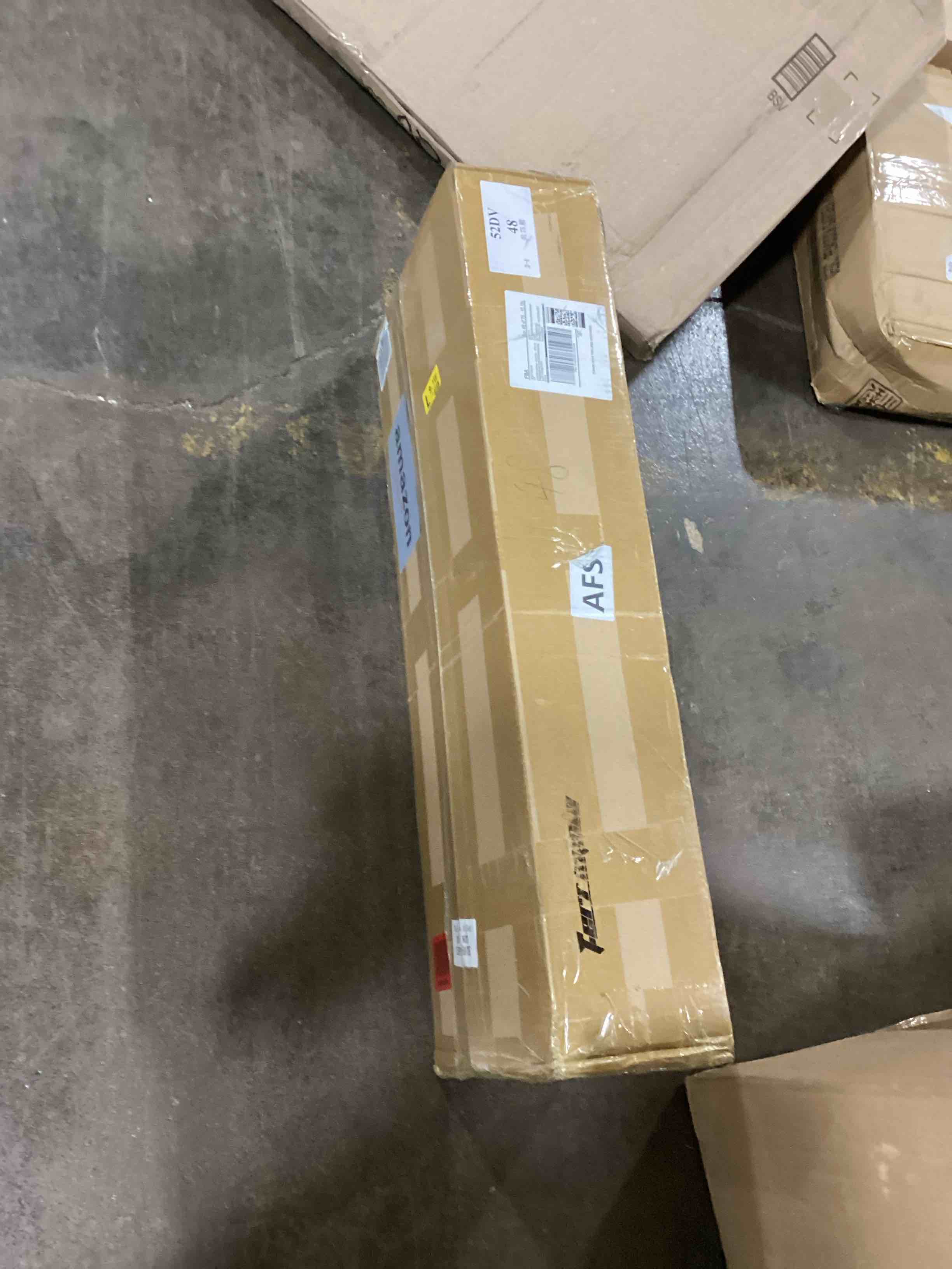 https://s3.amazonaws.com/lotting-images-prod/bidfta/YEL6099330_1718042807775.jpeg