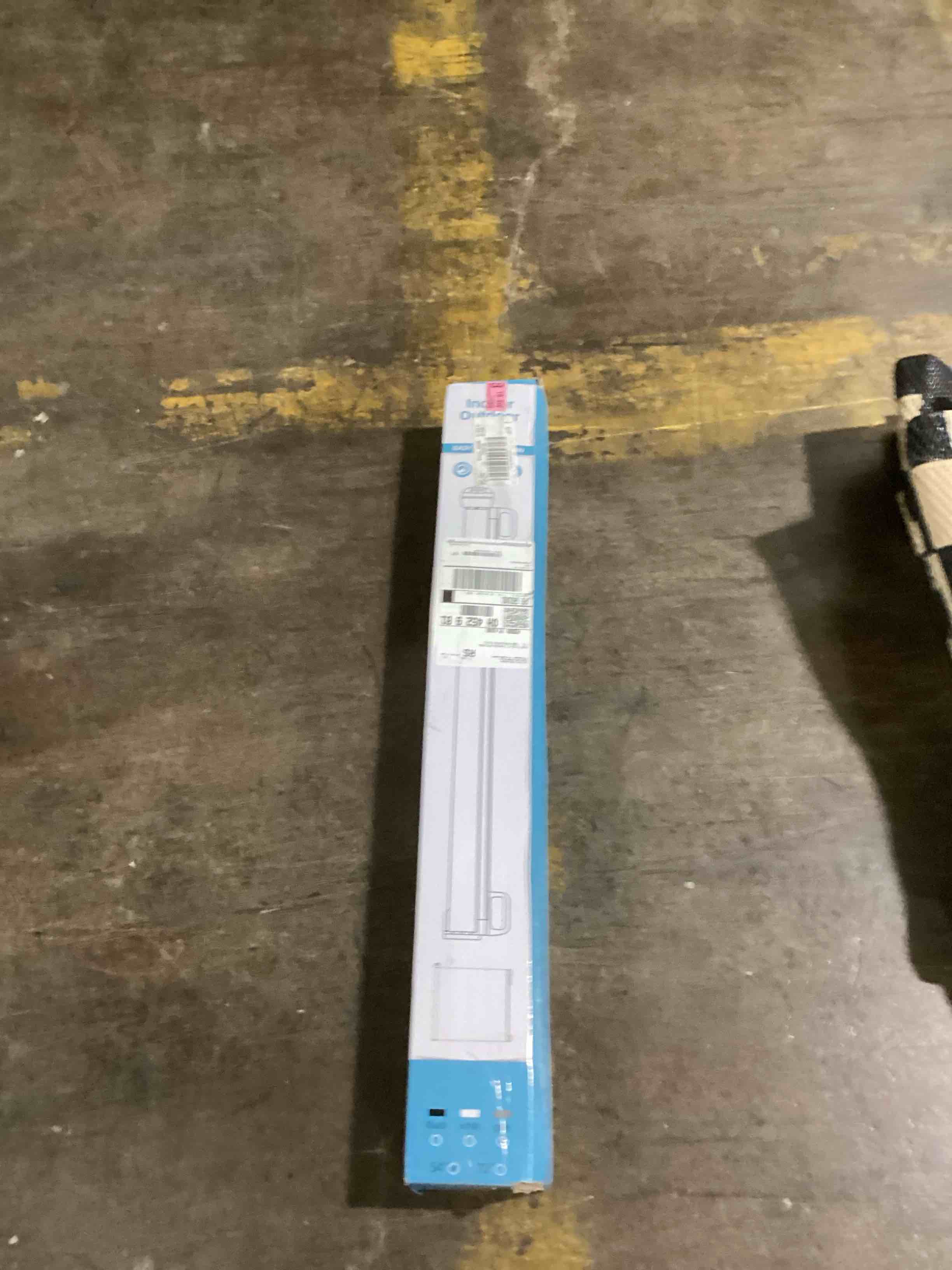 https://s3.amazonaws.com/lotting-images-prod/bidfta/YEL6099550_1718213328737.jpeg