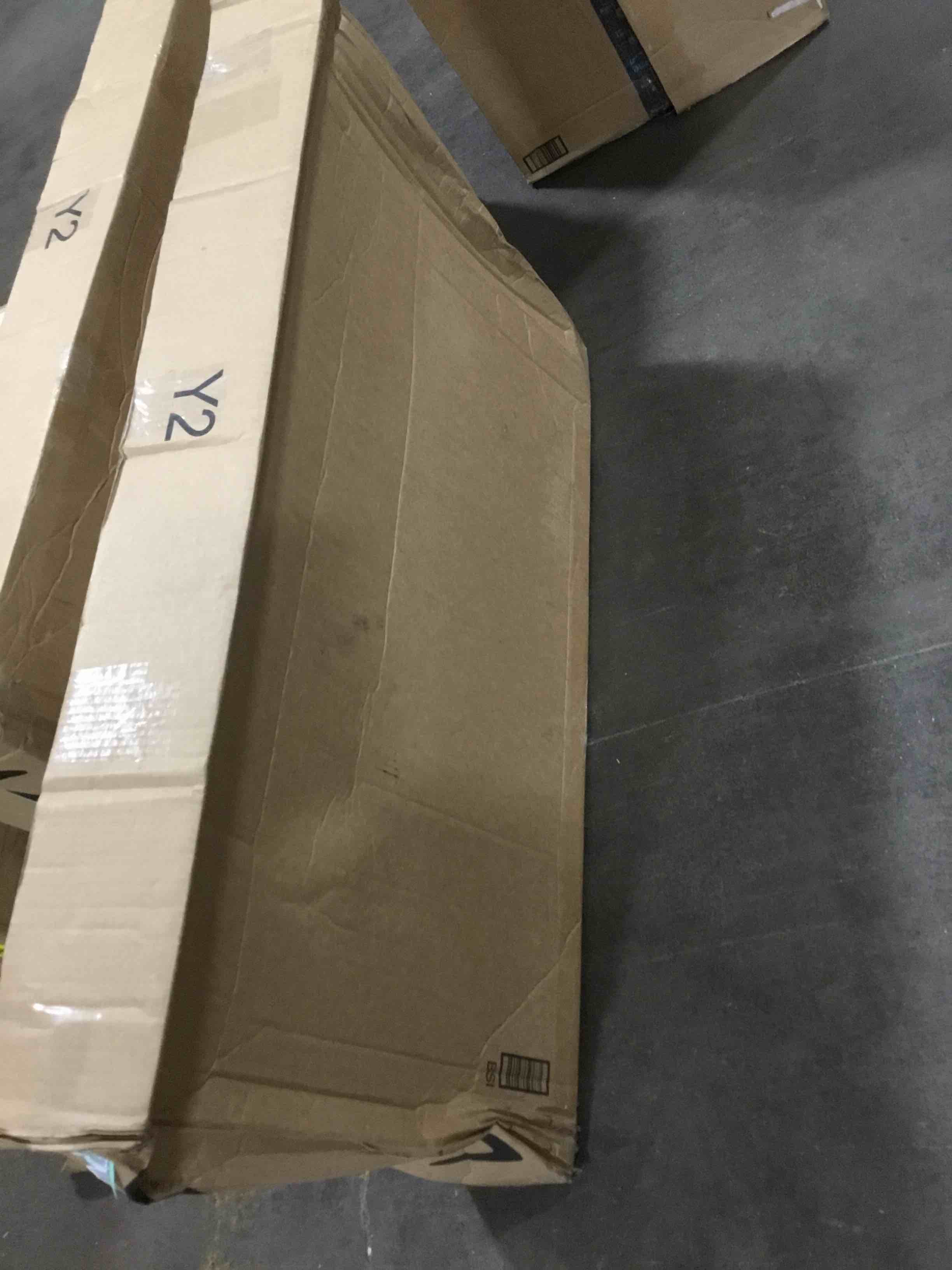 https://s3.amazonaws.com/lotting-images-prod/bidfta/YEL6099933_1718304801749.jpeg