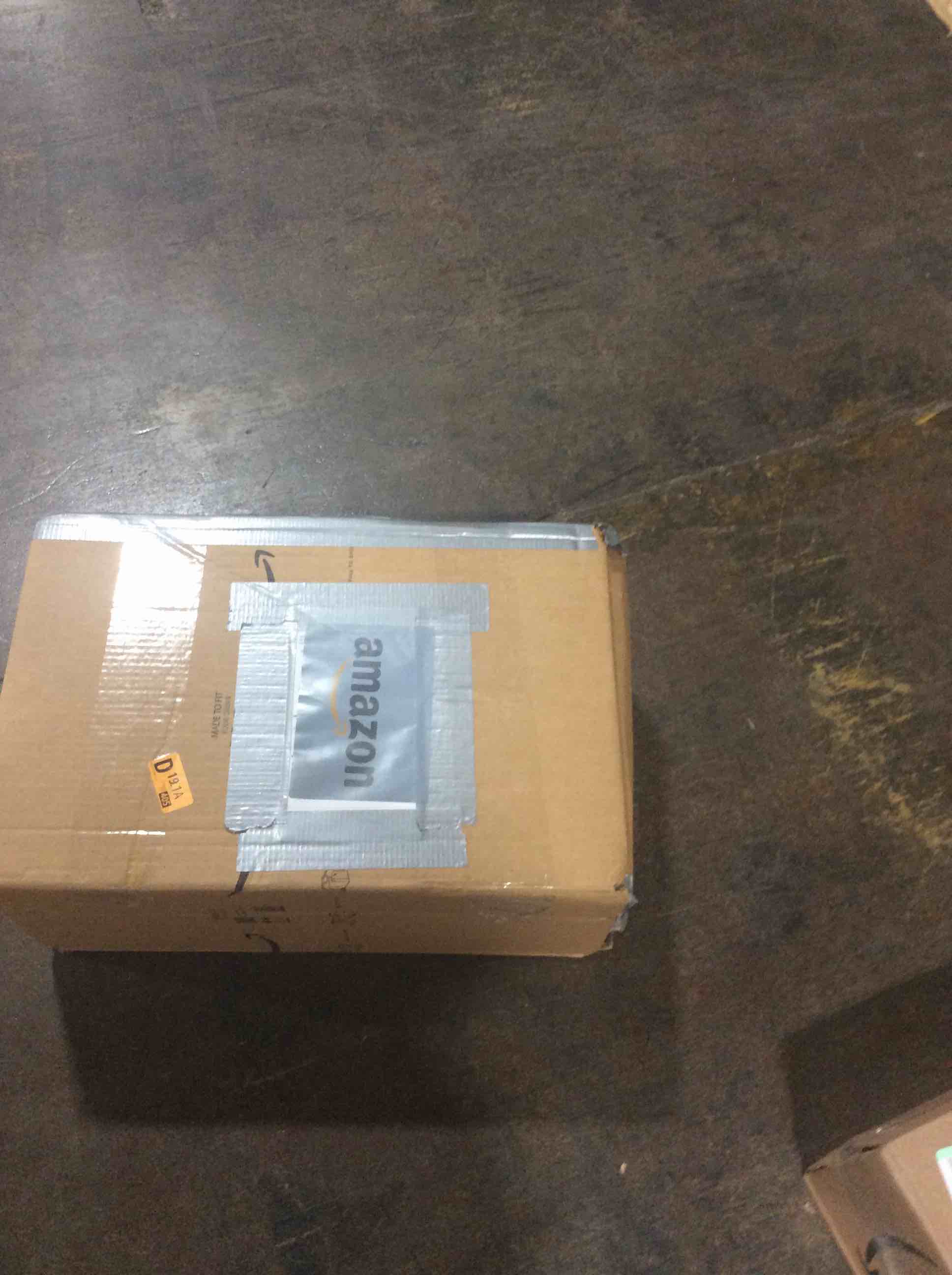 https://s3.amazonaws.com/lotting-images-prod/bidfta/YEL6100030_1718308263284.jpeg