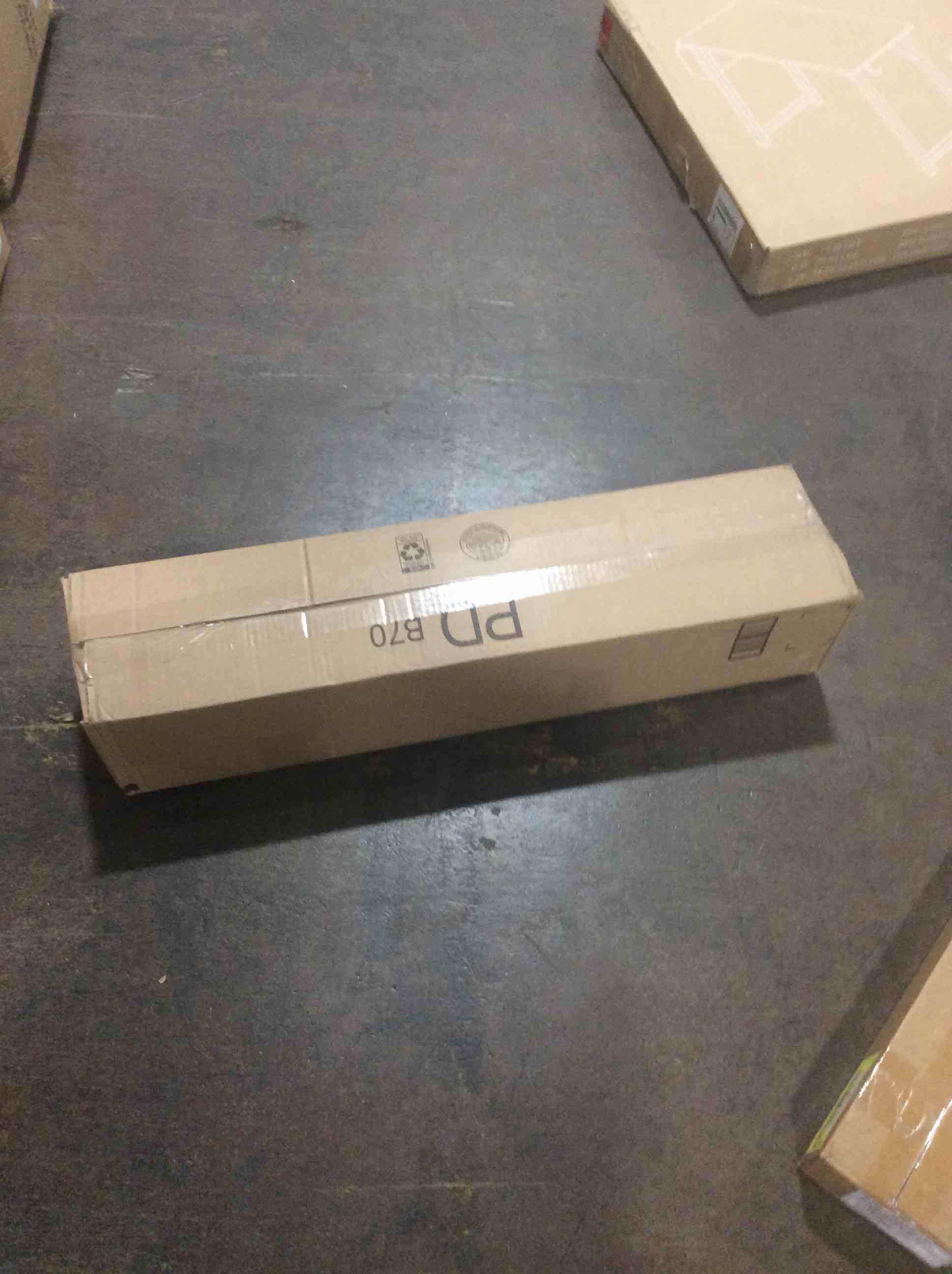 https://s3.amazonaws.com/lotting-images-prod/bidfta/YEL6100031_1718308348840.jpeg