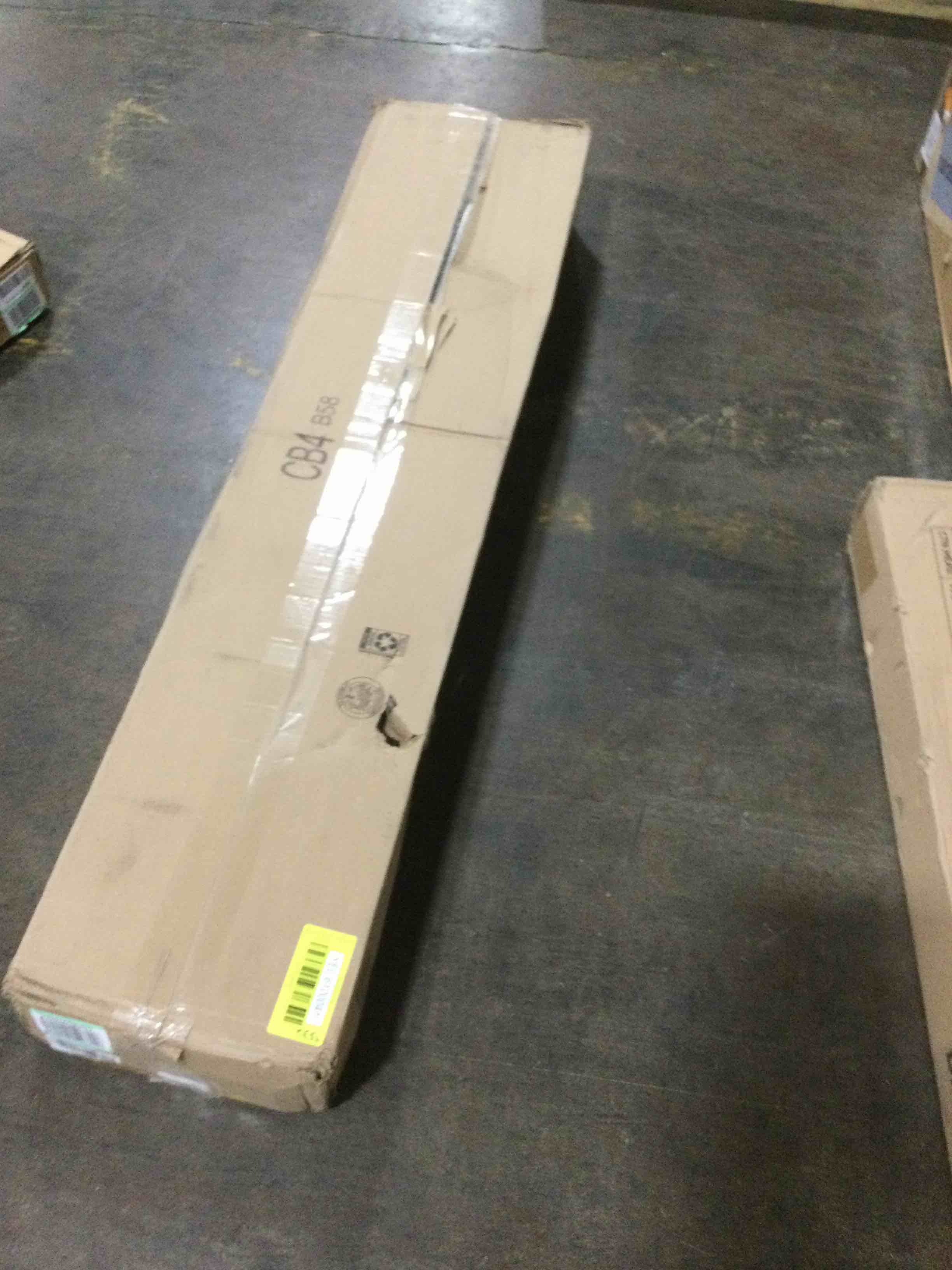 https://s3.amazonaws.com/lotting-images-prod/bidfta/YEL6100041_1718309642868.jpeg
