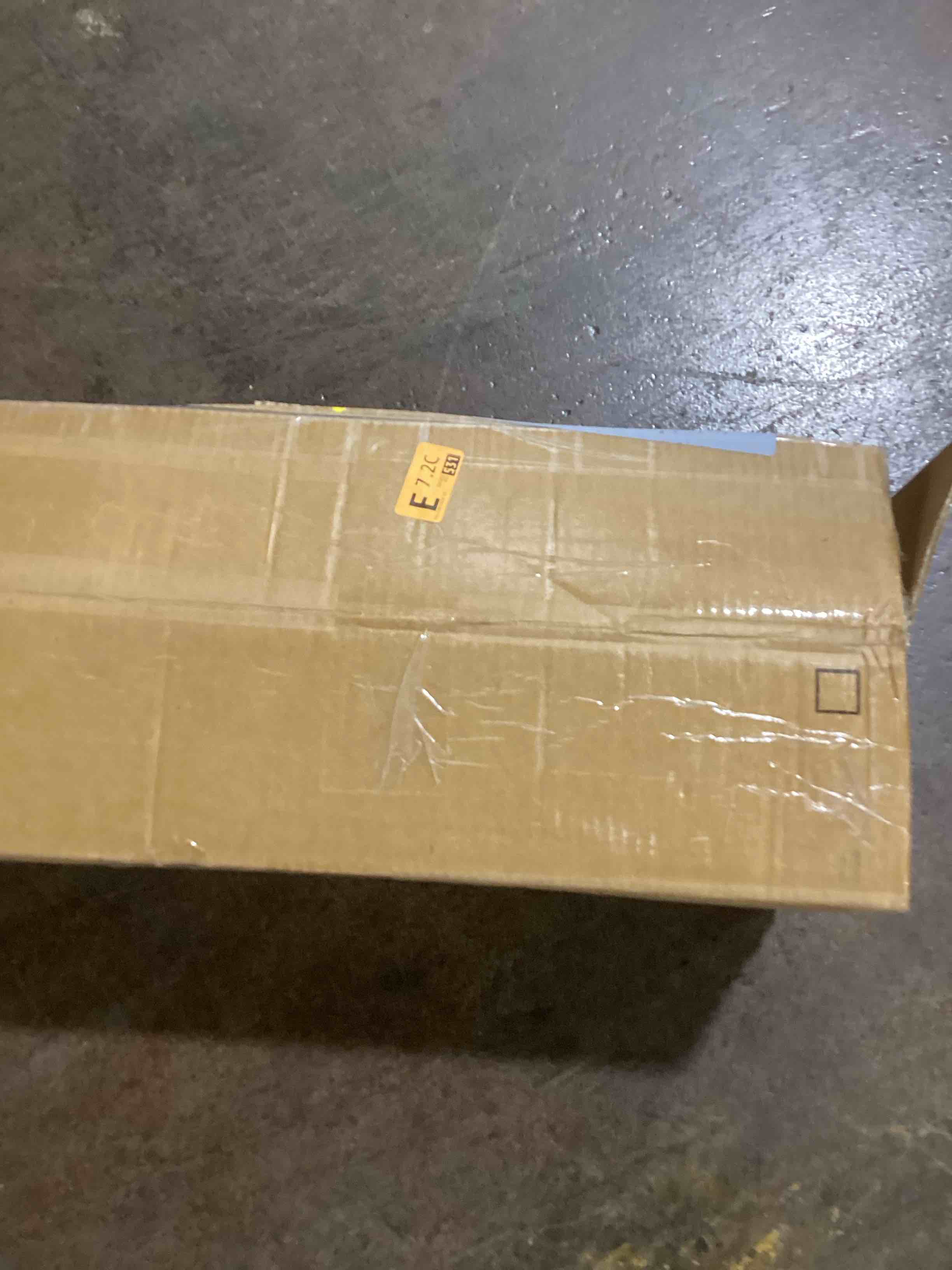 https://s3.amazonaws.com/lotting-images-prod/bidfta/YEL6100091_1718376478013.jpeg