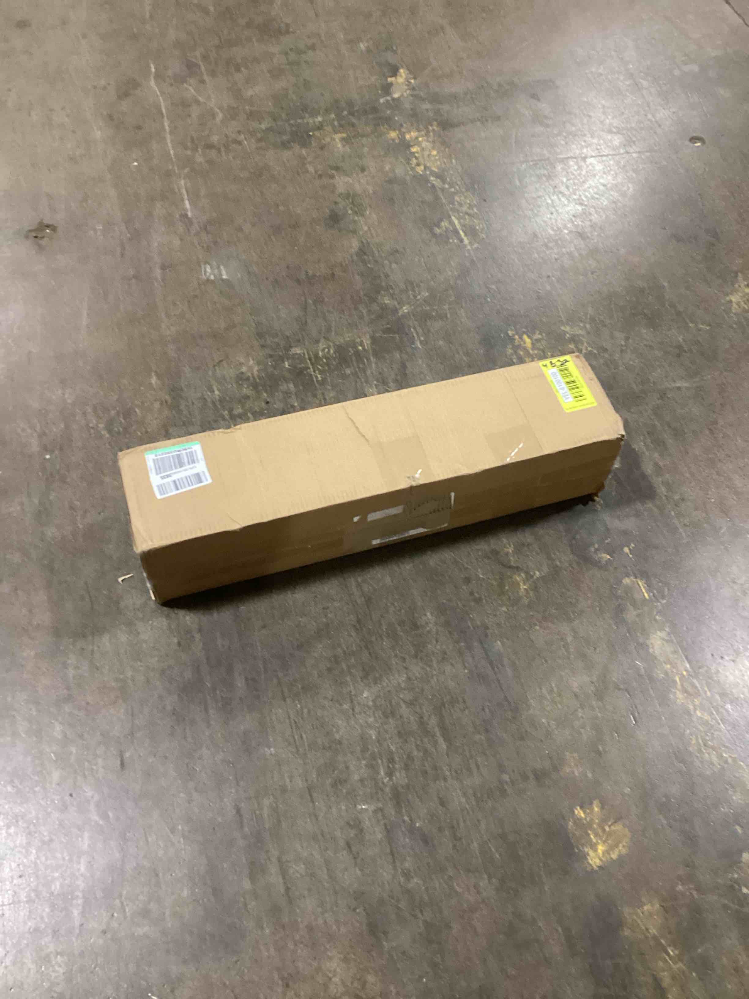 https://s3.amazonaws.com/lotting-images-prod/bidfta/YEL6100100_1718371398935.jpeg