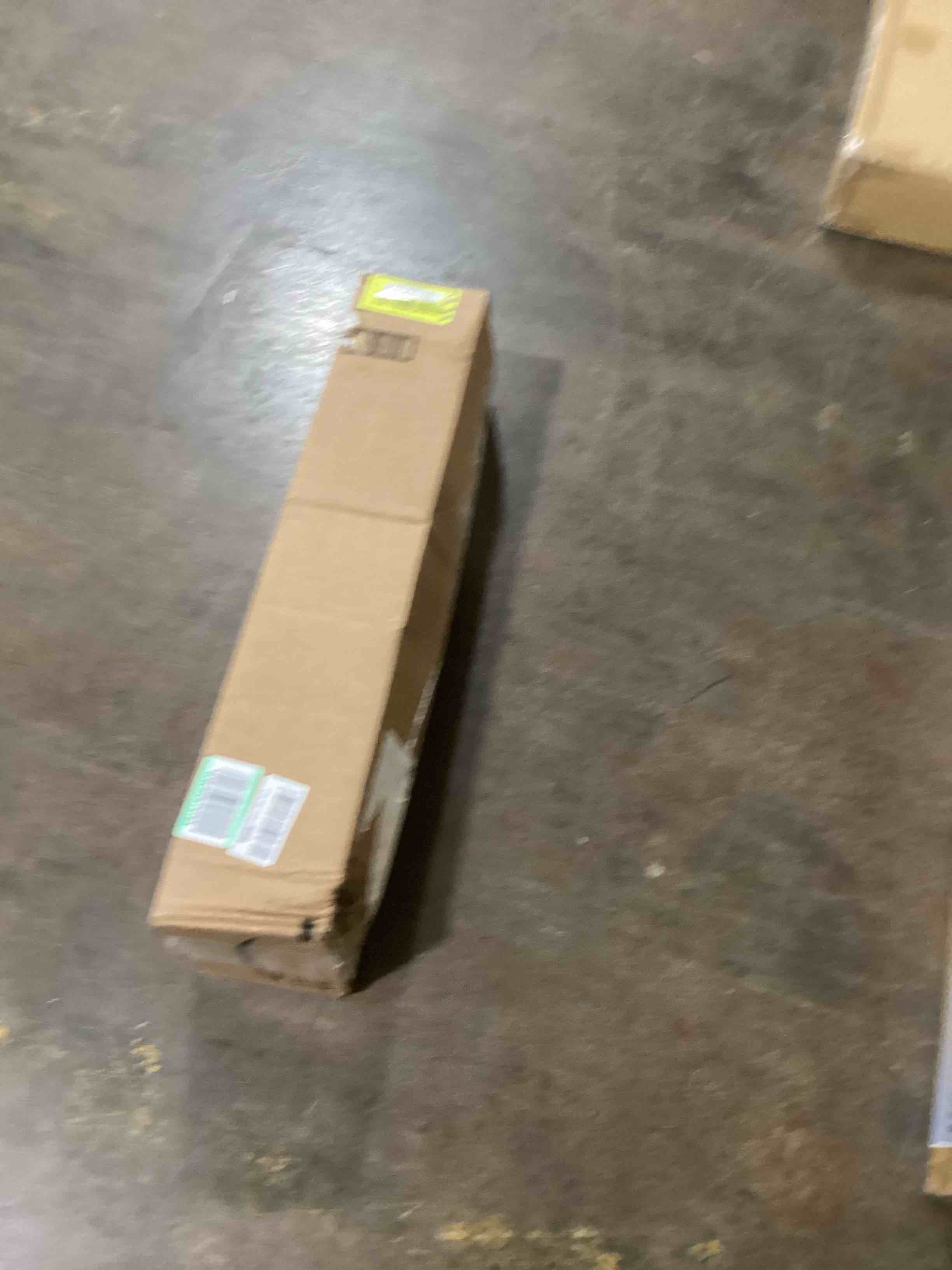 https://s3.amazonaws.com/lotting-images-prod/bidfta/YEL6100101_1718371531780.jpeg