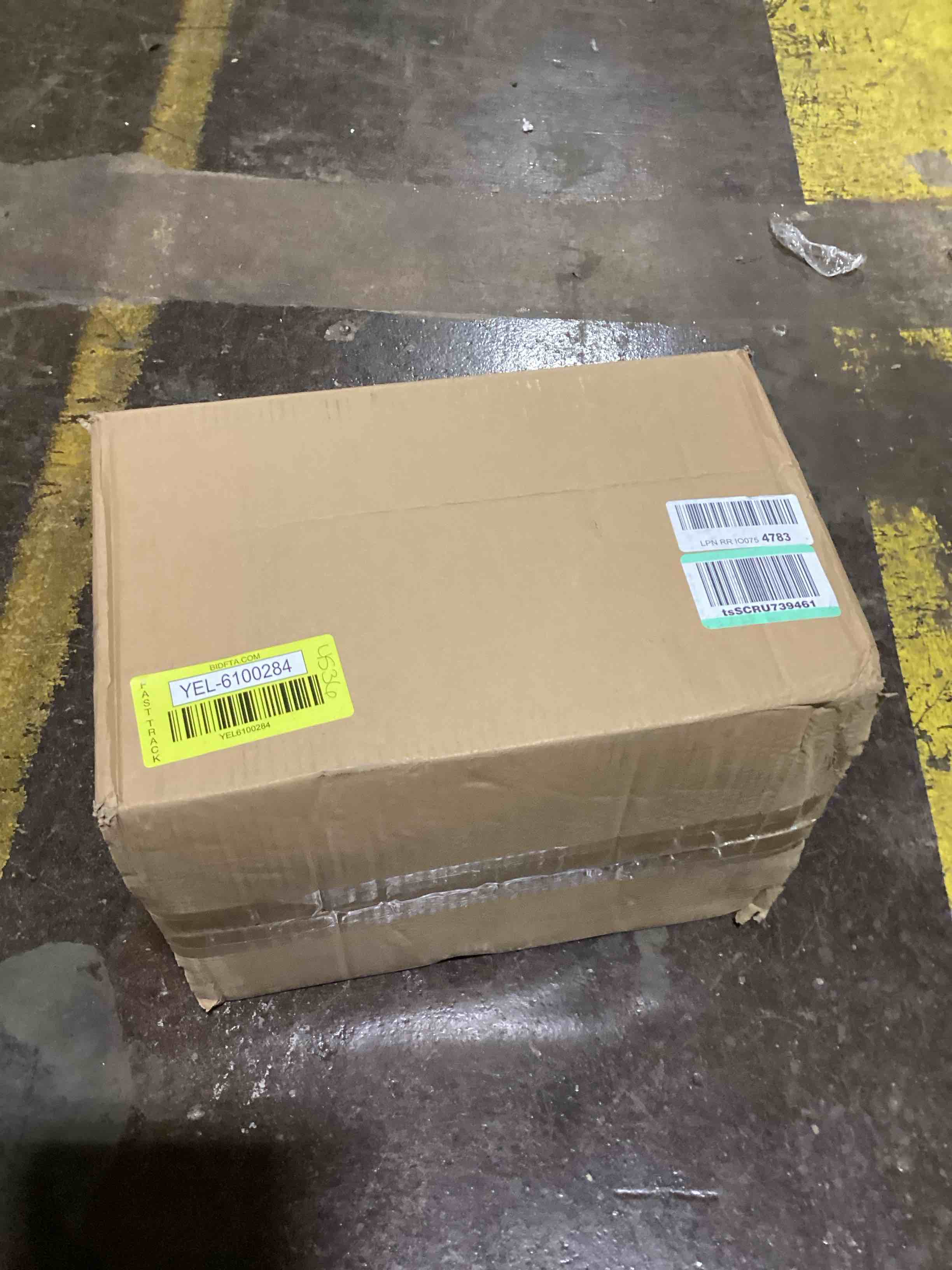 https://s3.amazonaws.com/lotting-images-prod/bidfta/YEL6100284_1718380285082.jpeg