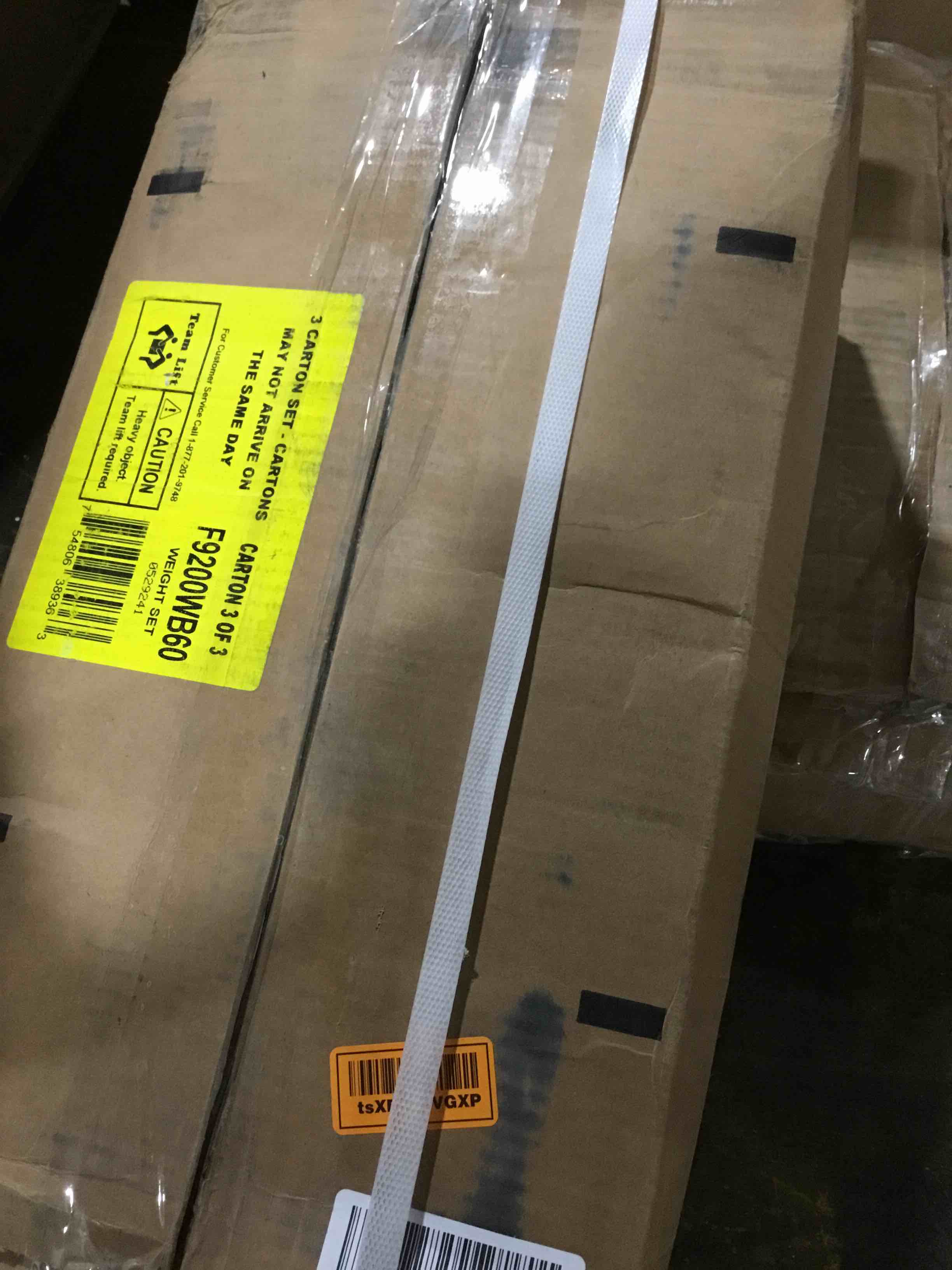 https://s3.amazonaws.com/lotting-images-prod/bidfta/YEL6101743_1719947853836.jpeg