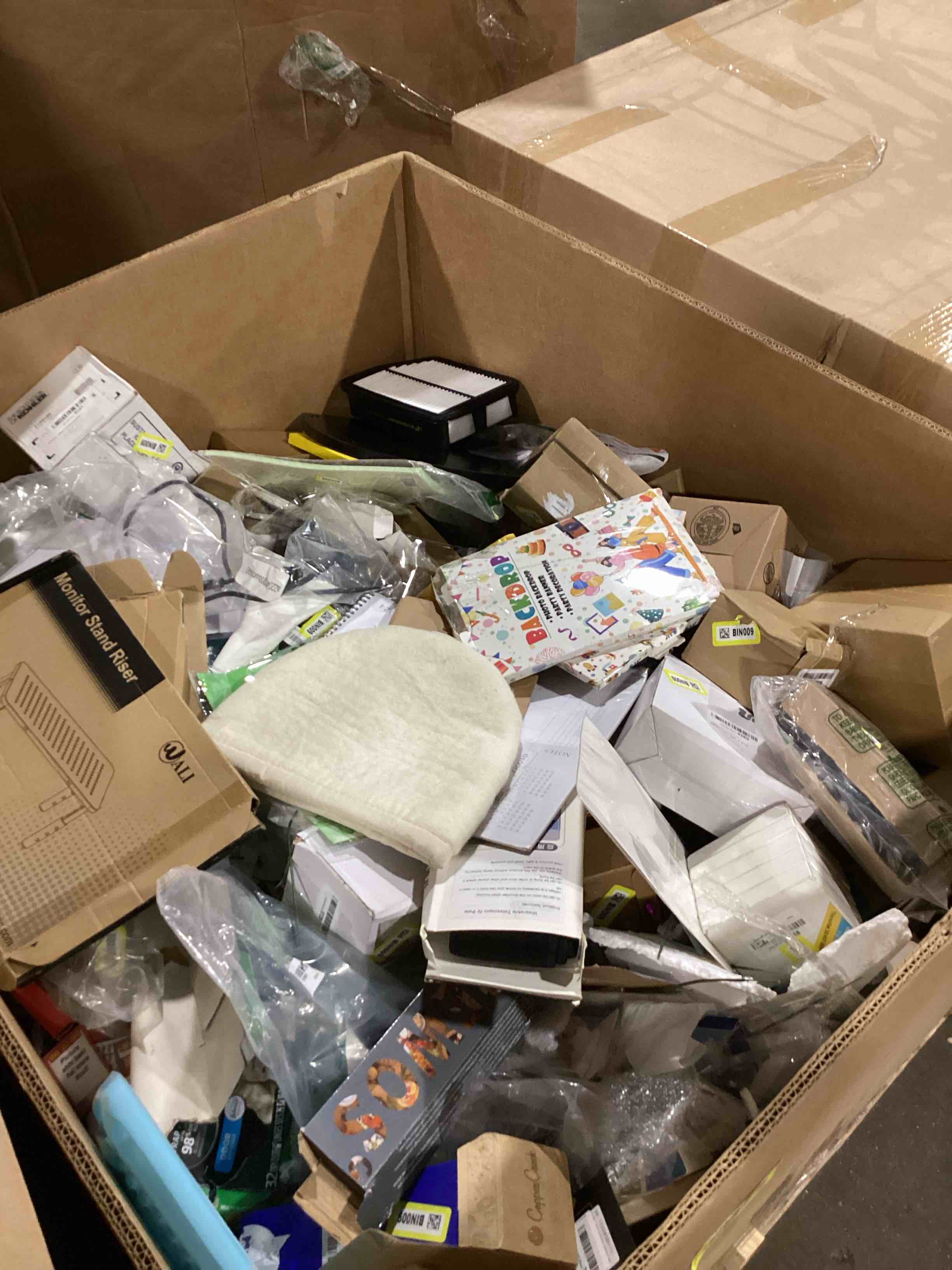 BINS & BITS LOT # 10