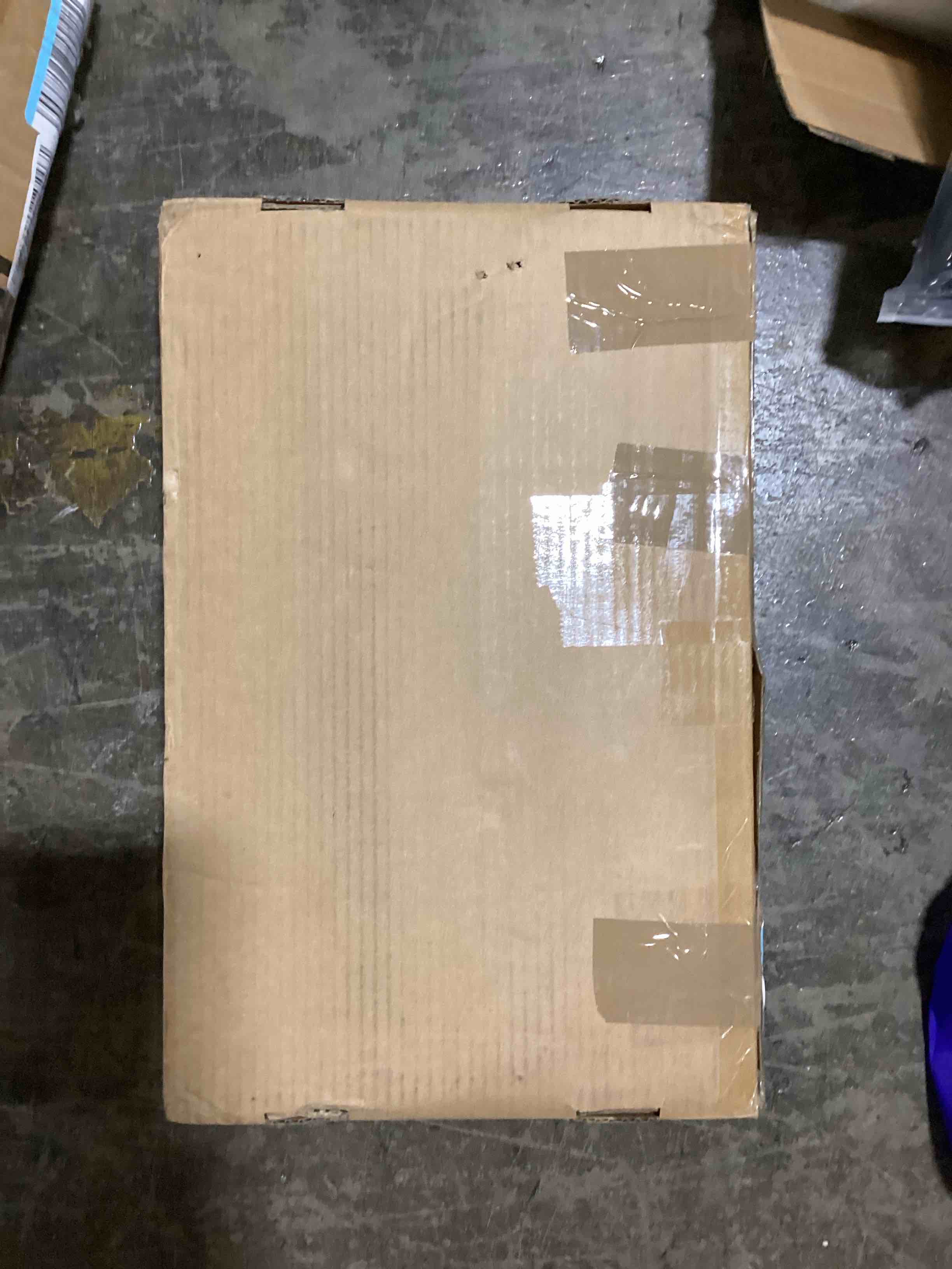 https://s3.amazonaws.com/lotting-images-prod/bidfta/YEL6102637_1716401059453.jpeg