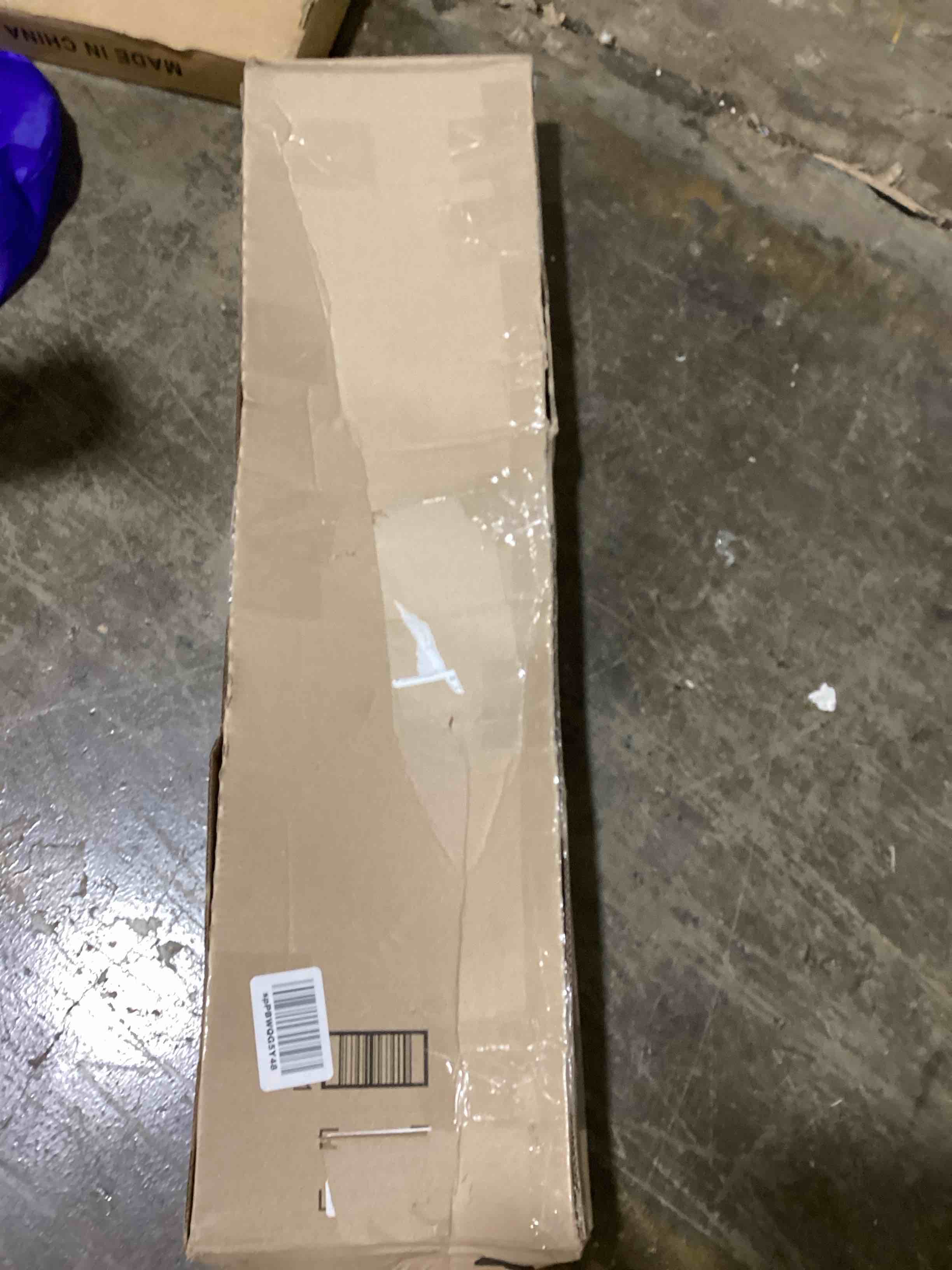 https://s3.amazonaws.com/lotting-images-prod/bidfta/YEL6102639_1716400965353.jpeg