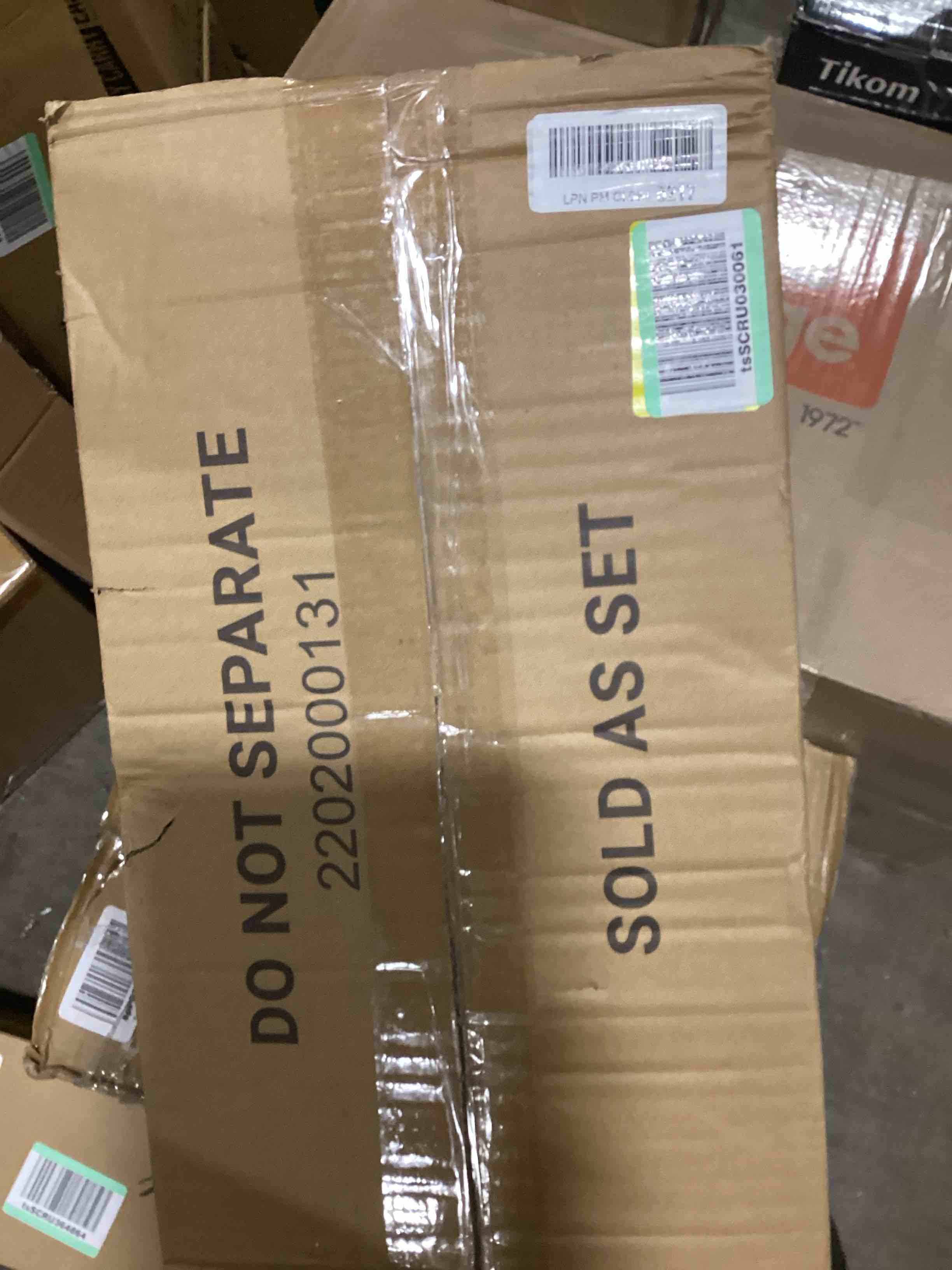 https://s3.amazonaws.com/lotting-images-prod/bidfta/YEL6102833_1716903820940.jpeg