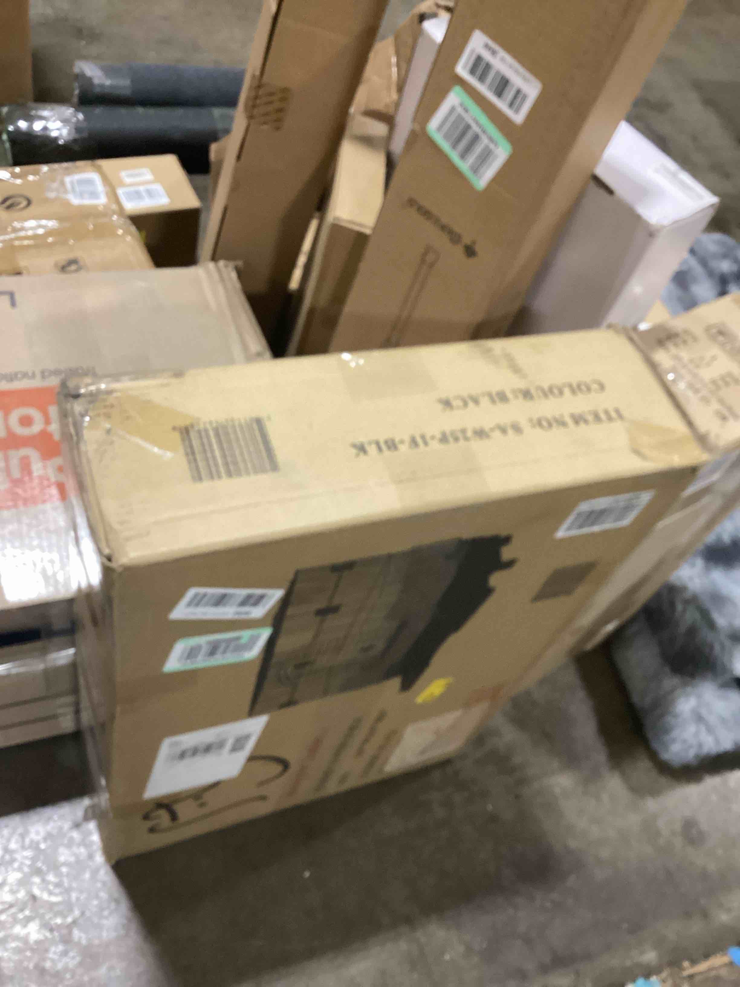 https://s3.amazonaws.com/lotting-images-prod/bidfta/YEL6102835_1716904264387.jpeg