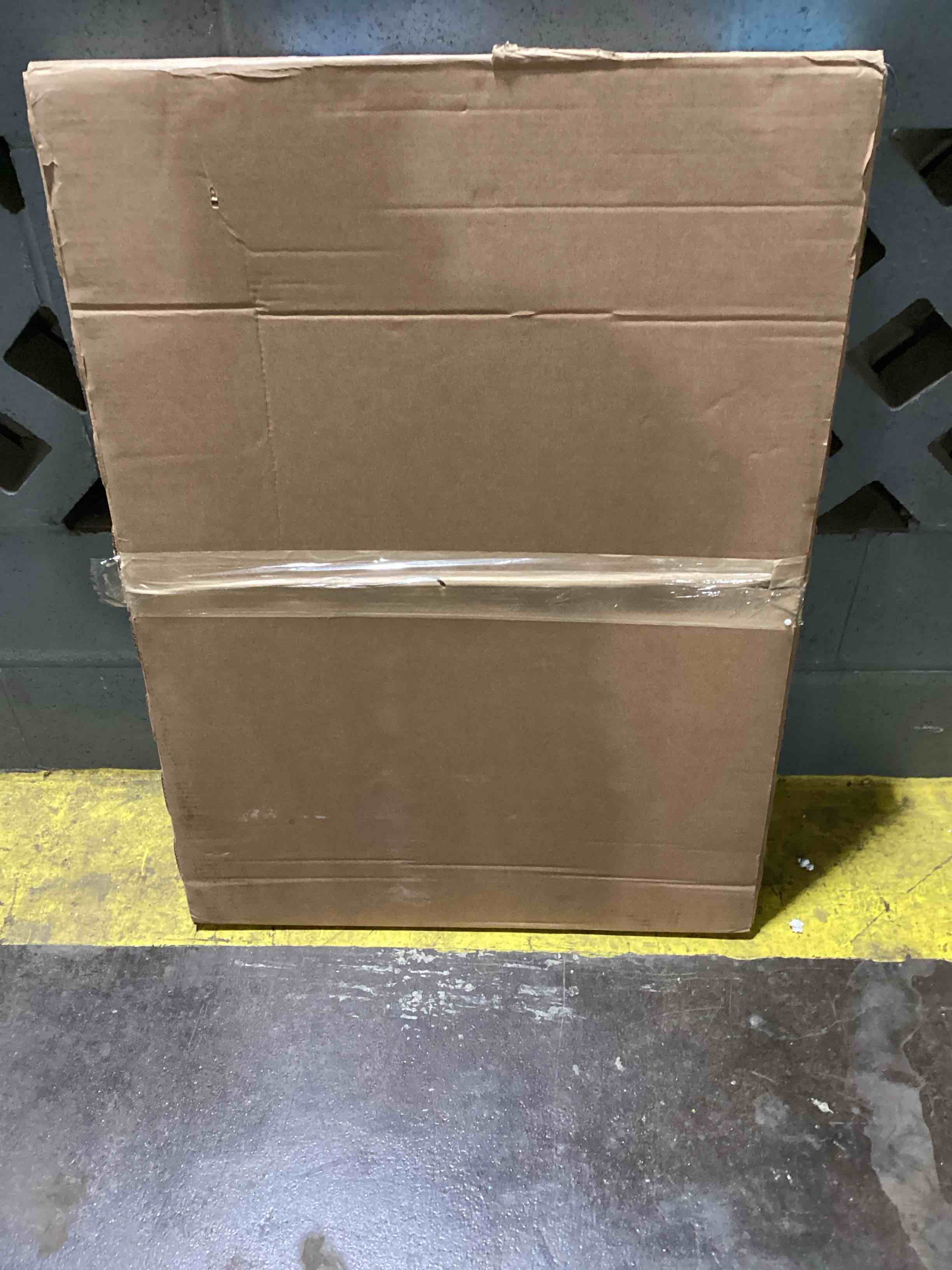 https://s3.amazonaws.com/lotting-images-prod/bidfta/YEL6103992_1709909728865.jpeg